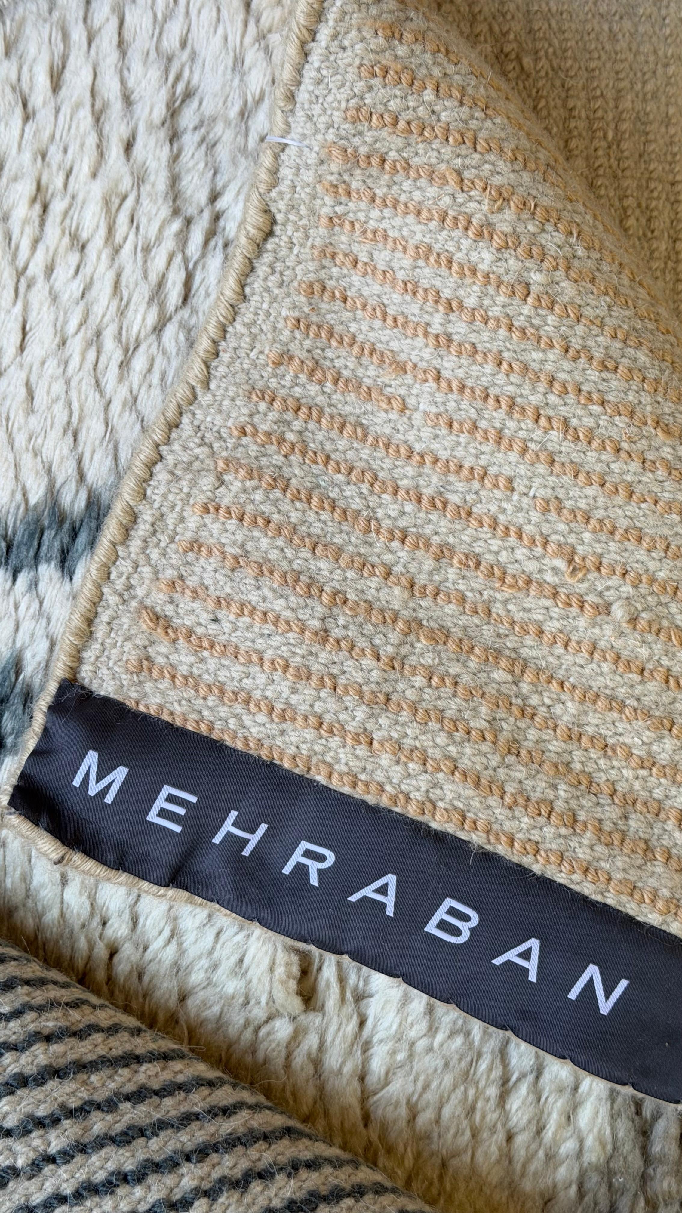 Mehraban Anisah, Oasis Collection'S in vendita 9