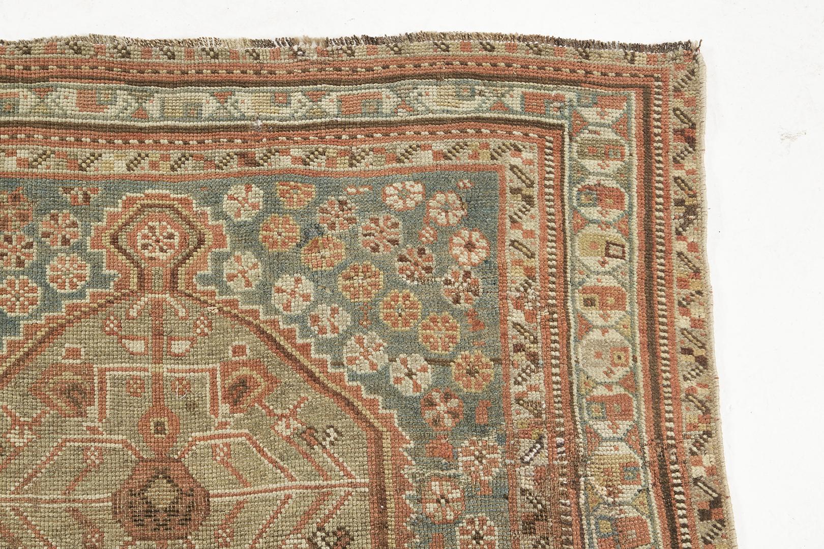 Mehraban Antique Persian Ghashghaei In Good Condition For Sale In WEST HOLLYWOOD, CA