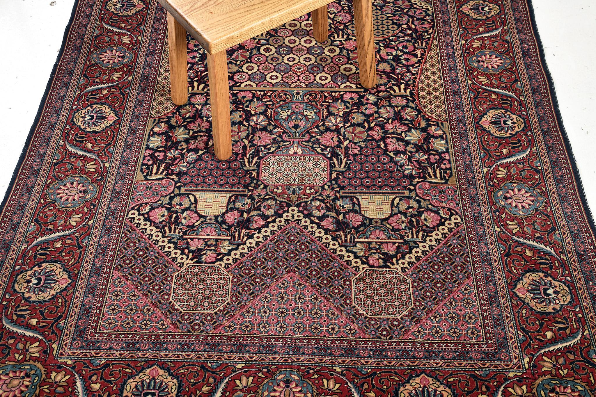 Mehraban Antiker persischer Kashan-Teppich 26821 im Zustand „Gut“ im Angebot in WEST HOLLYWOOD, CA