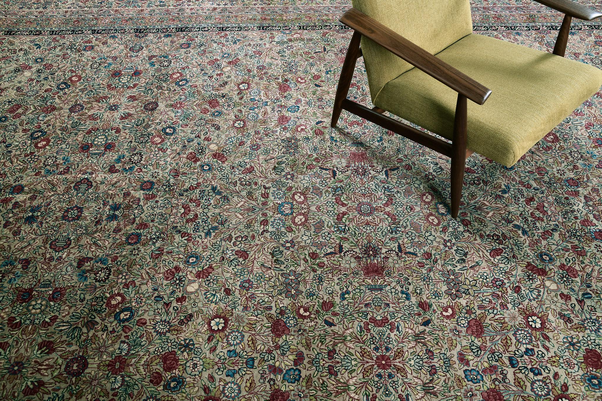 Mehraban Antiker persischer Kerman im Angebot 6