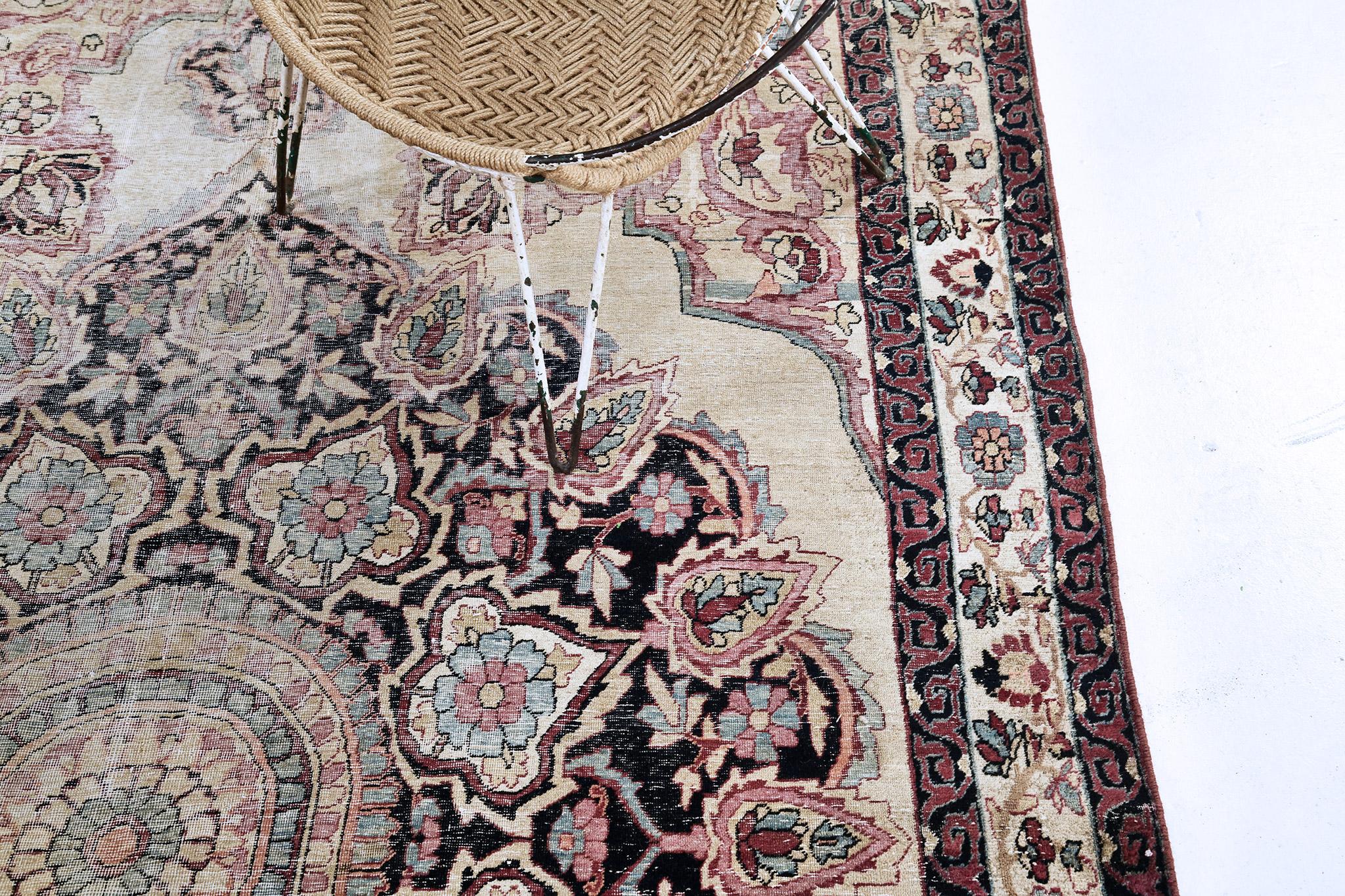 Mehraban Antiker persischer Kerman (Wolle) im Angebot