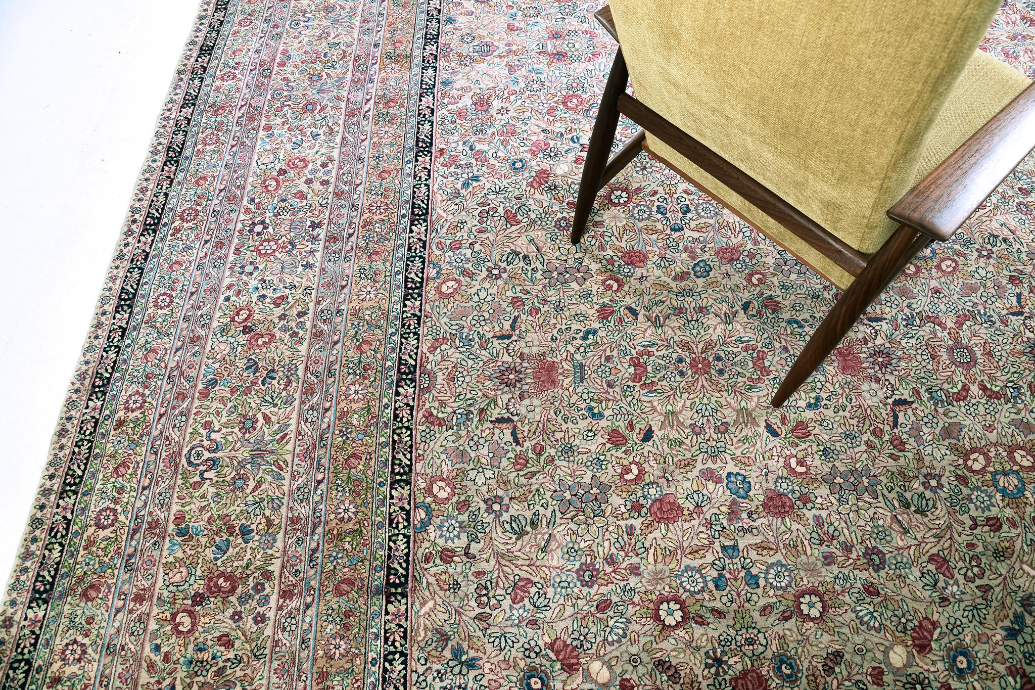 Mehraban Antiker persischer Kerman im Angebot 1
