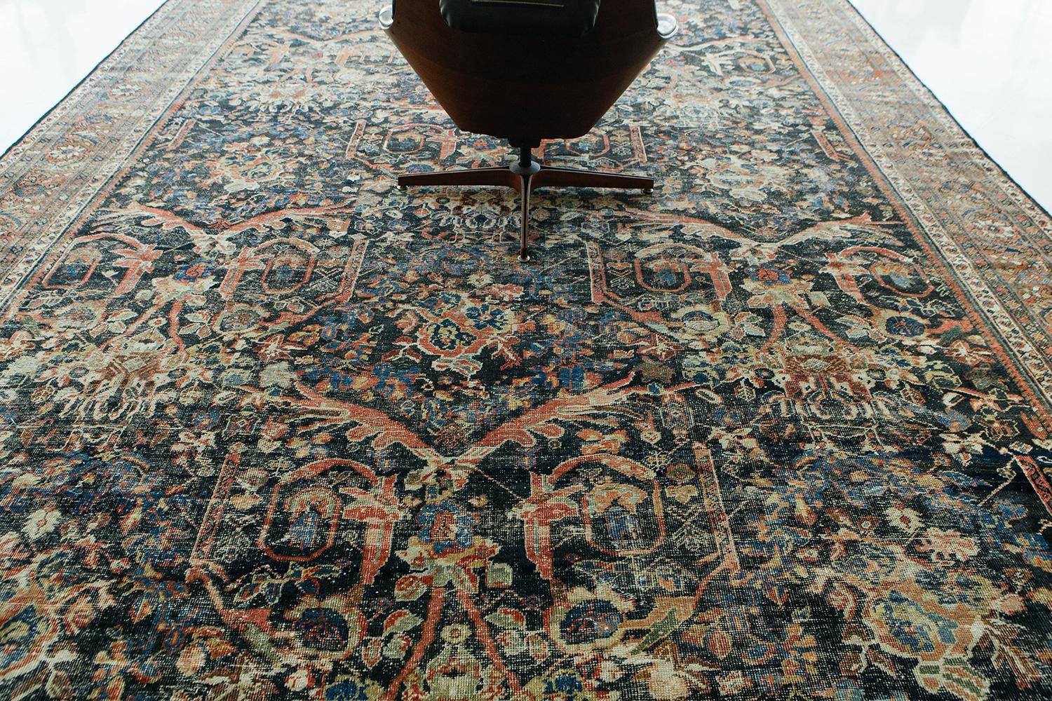 Early 20th Century Antique Persian Mahal Rug 28431 For Sale