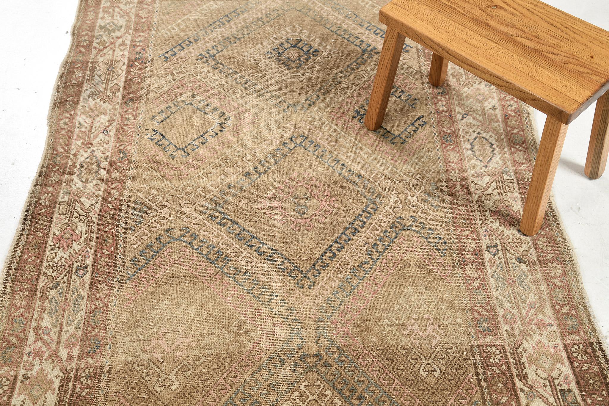 Antique Persian Malayer Rug 55417 In Good Condition For Sale In WEST HOLLYWOOD, CA
