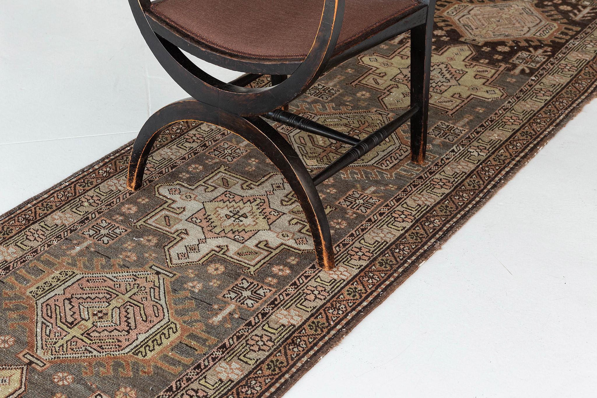 Antique Persian Serapi Runner In Good Condition For Sale In WEST HOLLYWOOD, CA