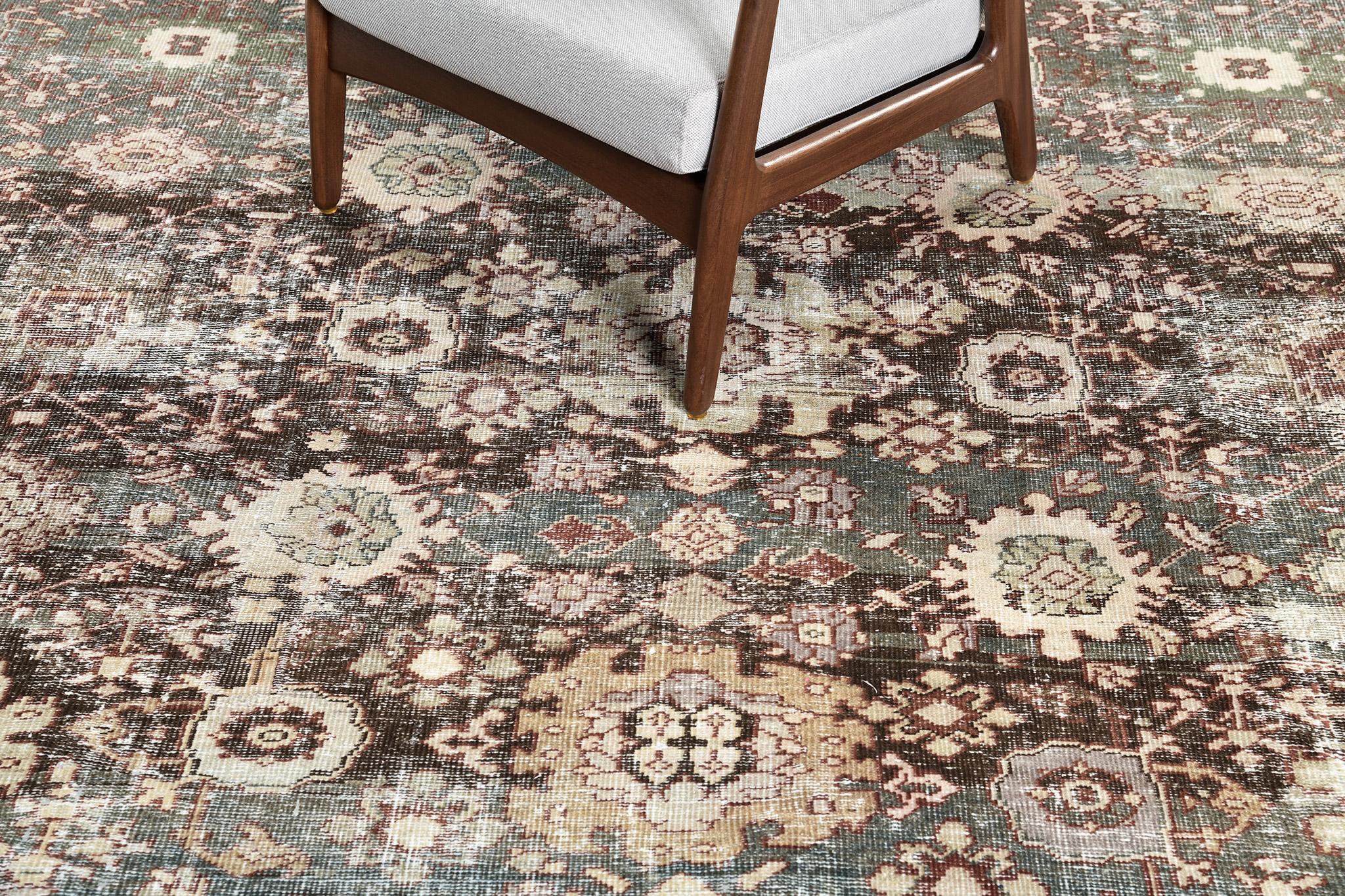 Mehraban  Antiker persischer Sultanabad (Persisch) im Angebot