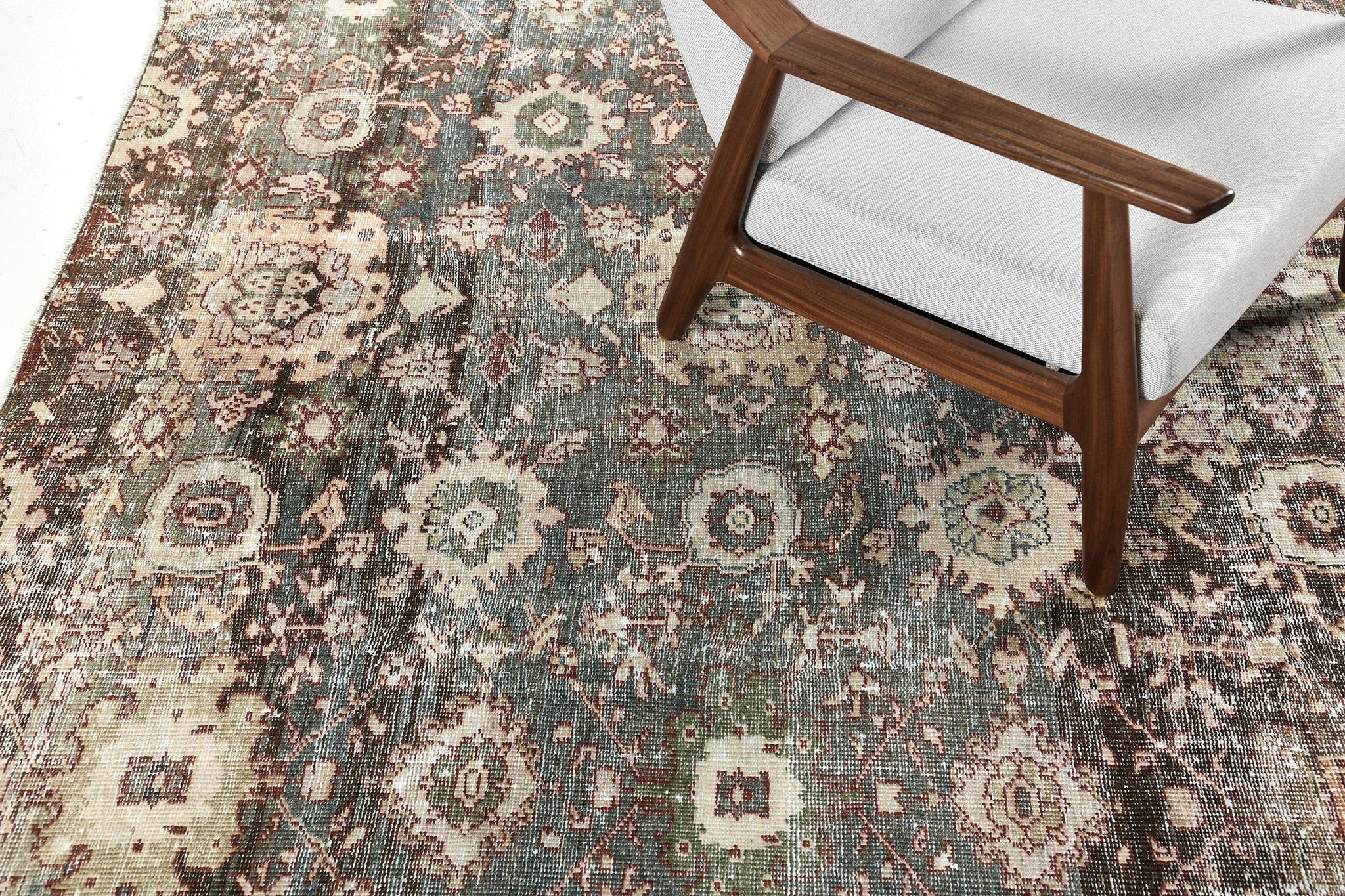 Mehraban  Antiker persischer Sultanabad im Angebot 1