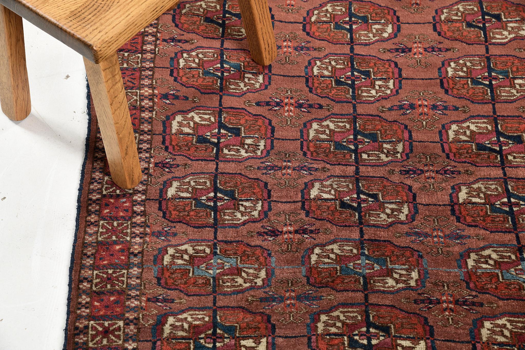 Mehraban Antiker persischer Turkoman-Teppich 33011 im Angebot 1