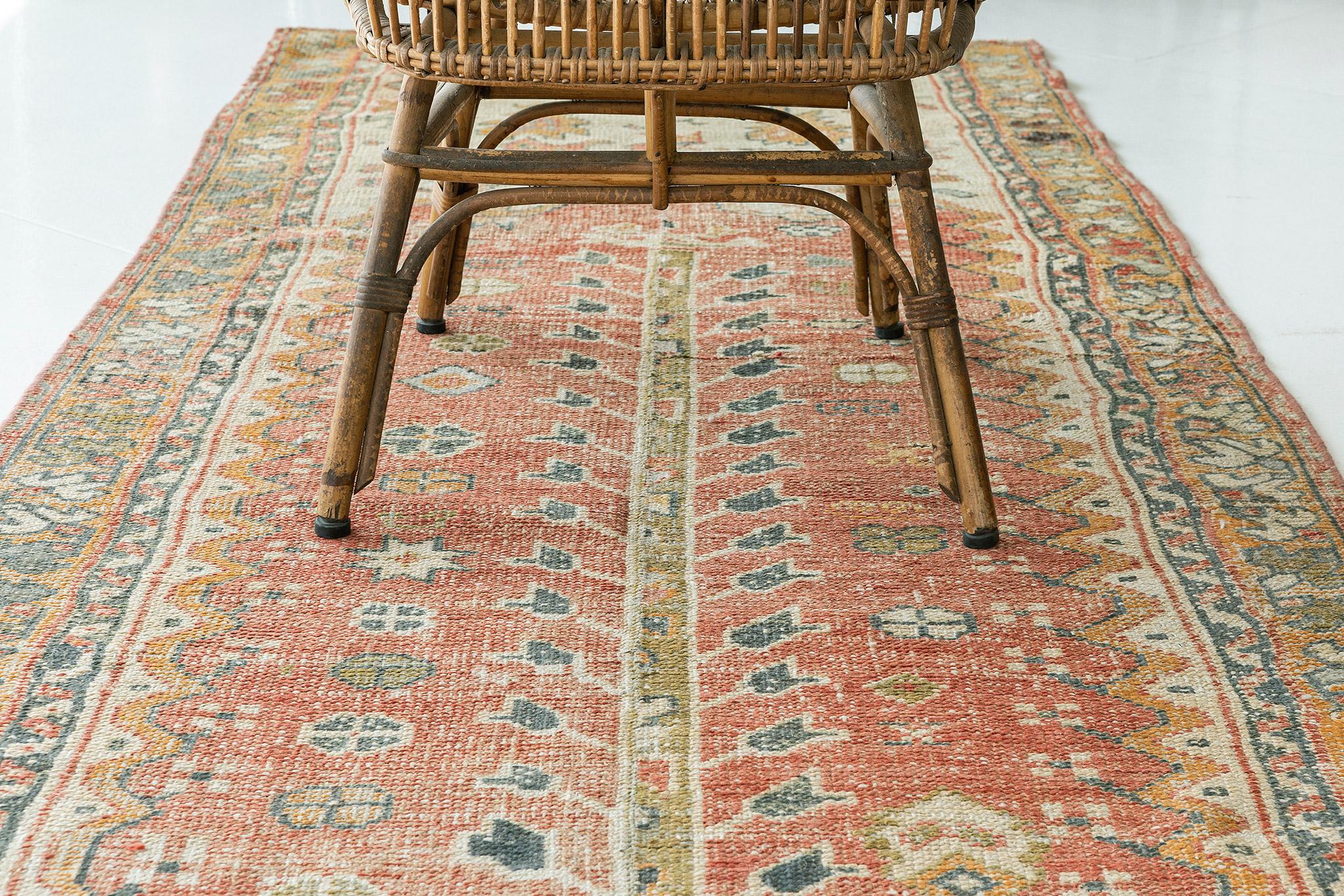 Hand-Knotted Mehraban Antique Turkish Gordes For Sale