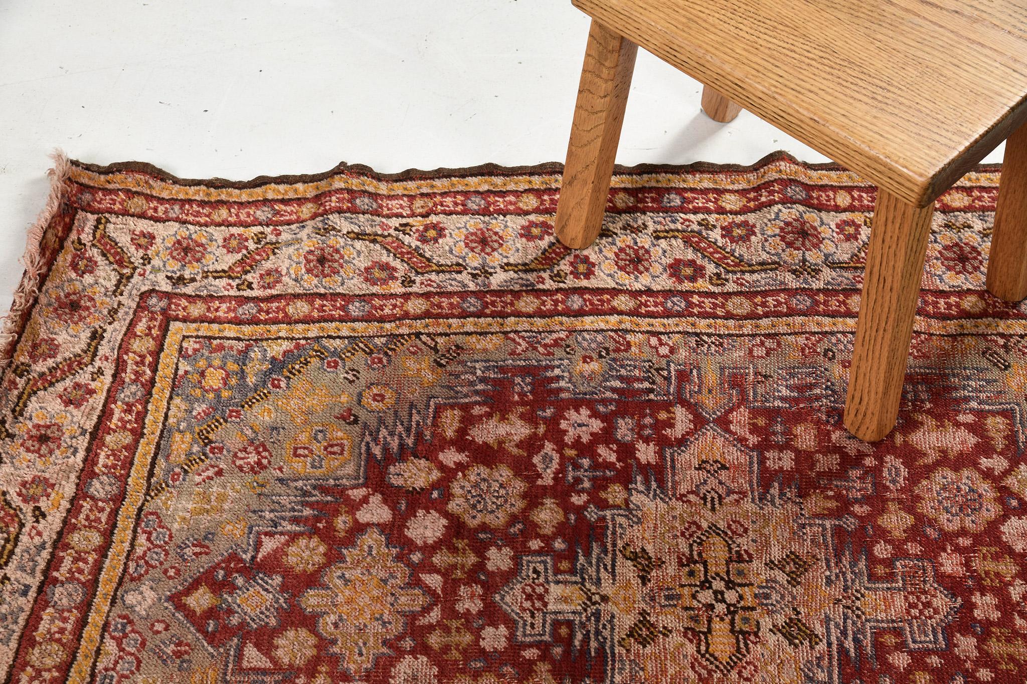 Mehraban Antique Turkish Oushak Rug In Good Condition For Sale In WEST HOLLYWOOD, CA