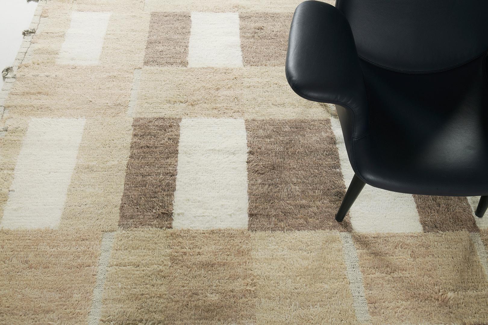 Laine Mehraban Awlegh, Collection Atlas en vente