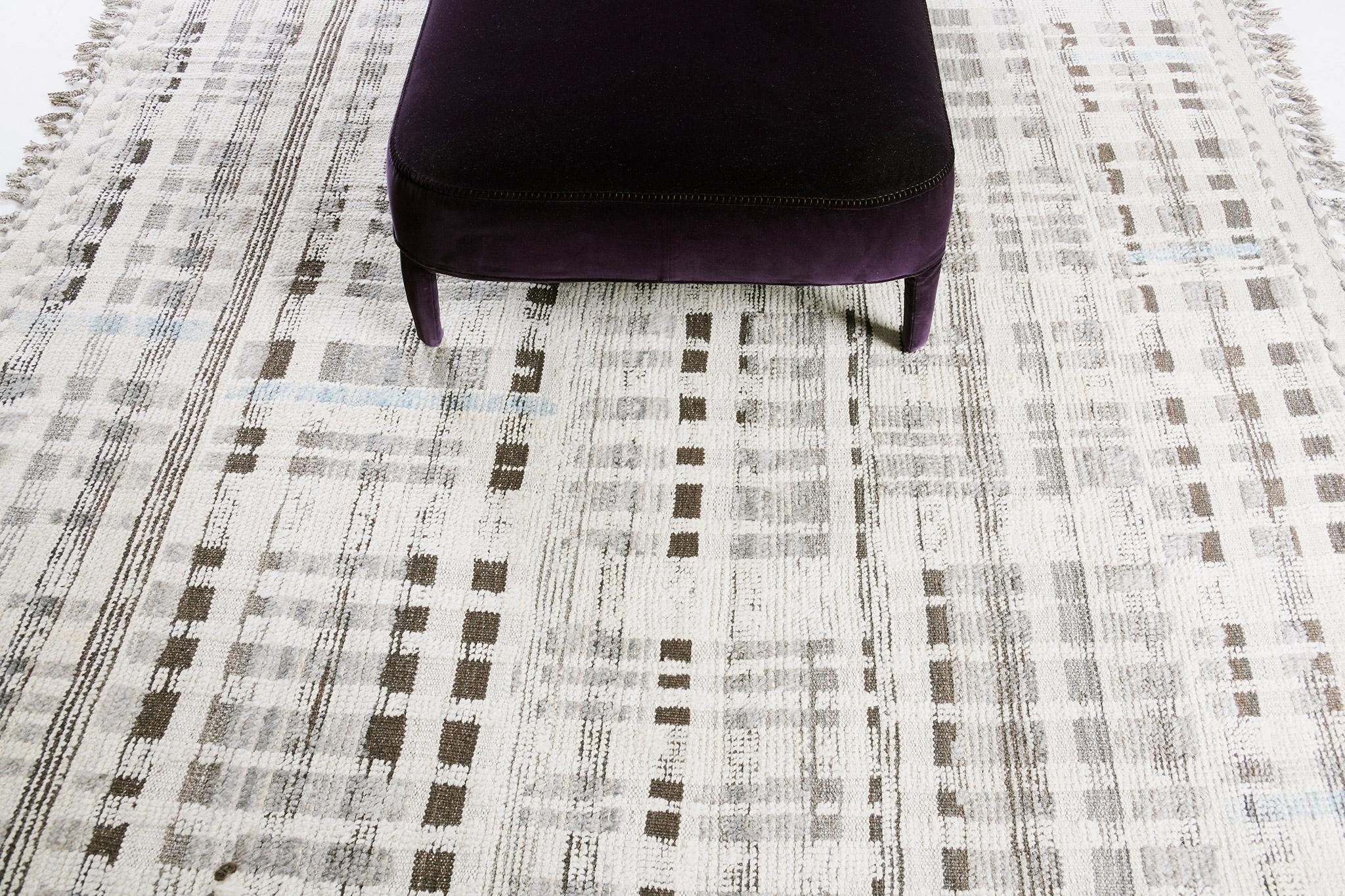 Numéro de tapis
29757
Taille
8' 2