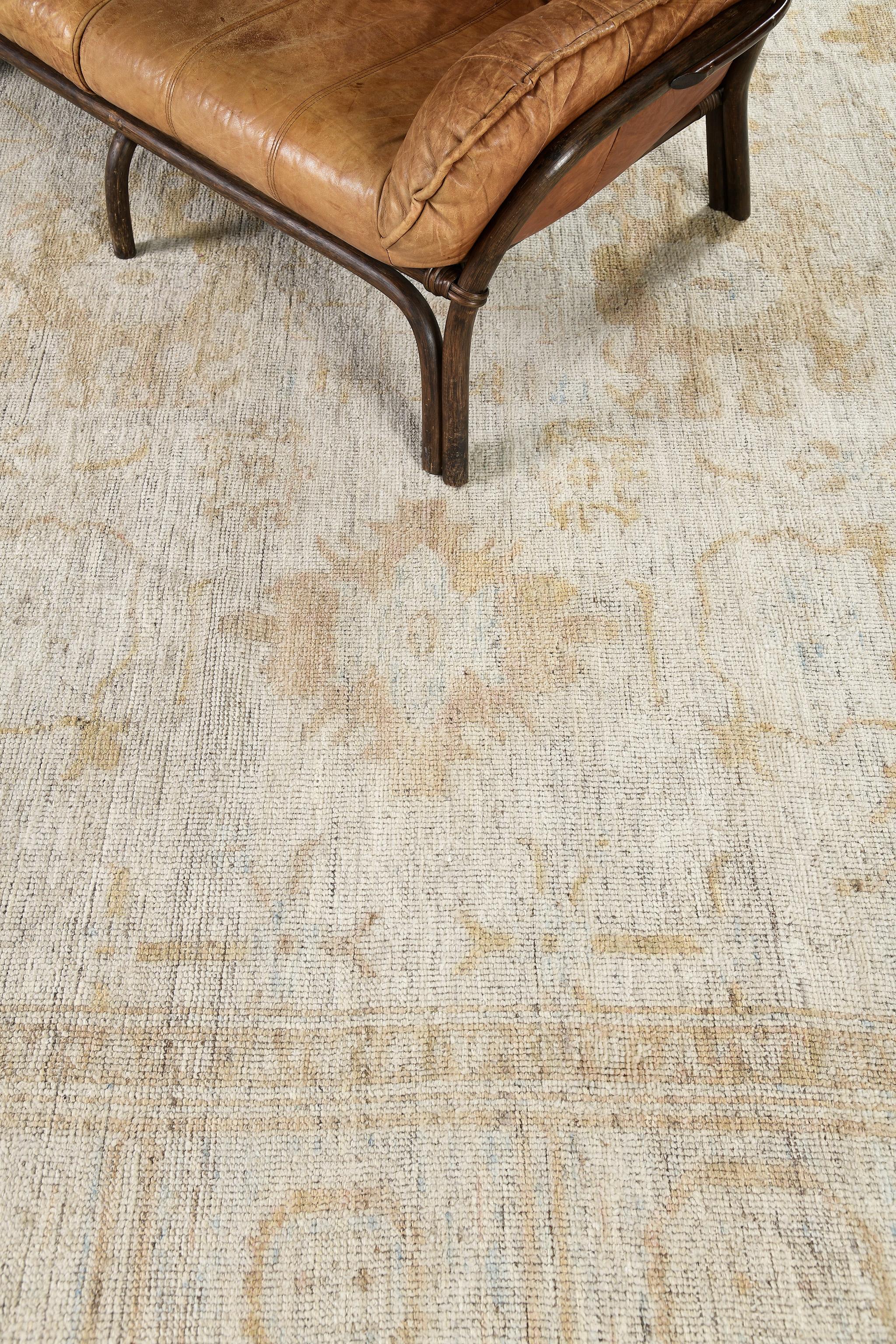 Numéro de tapis
31390
Taille
11' 6