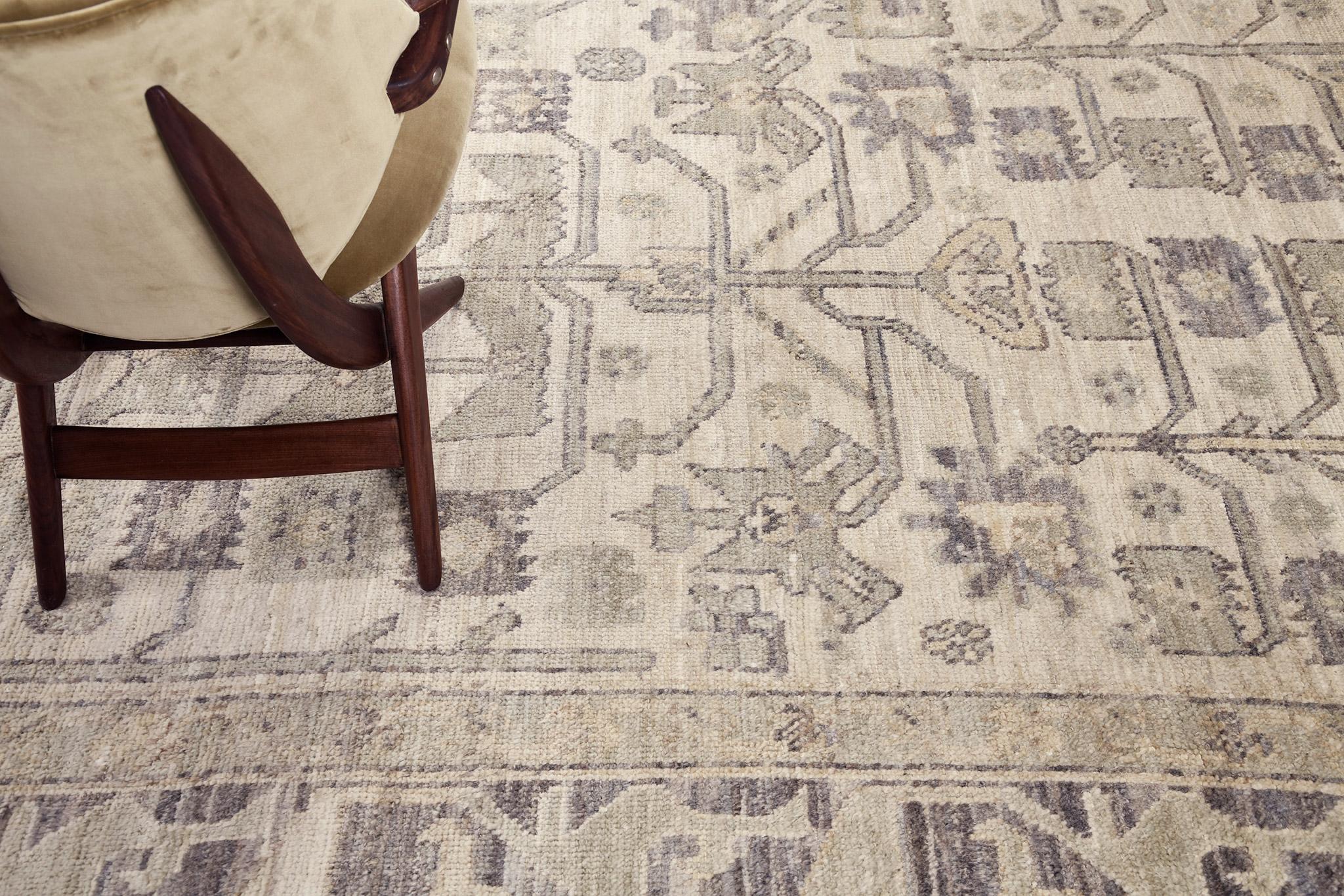Central Asian Mehraban Baqhesh, Domicile Collection For Sale