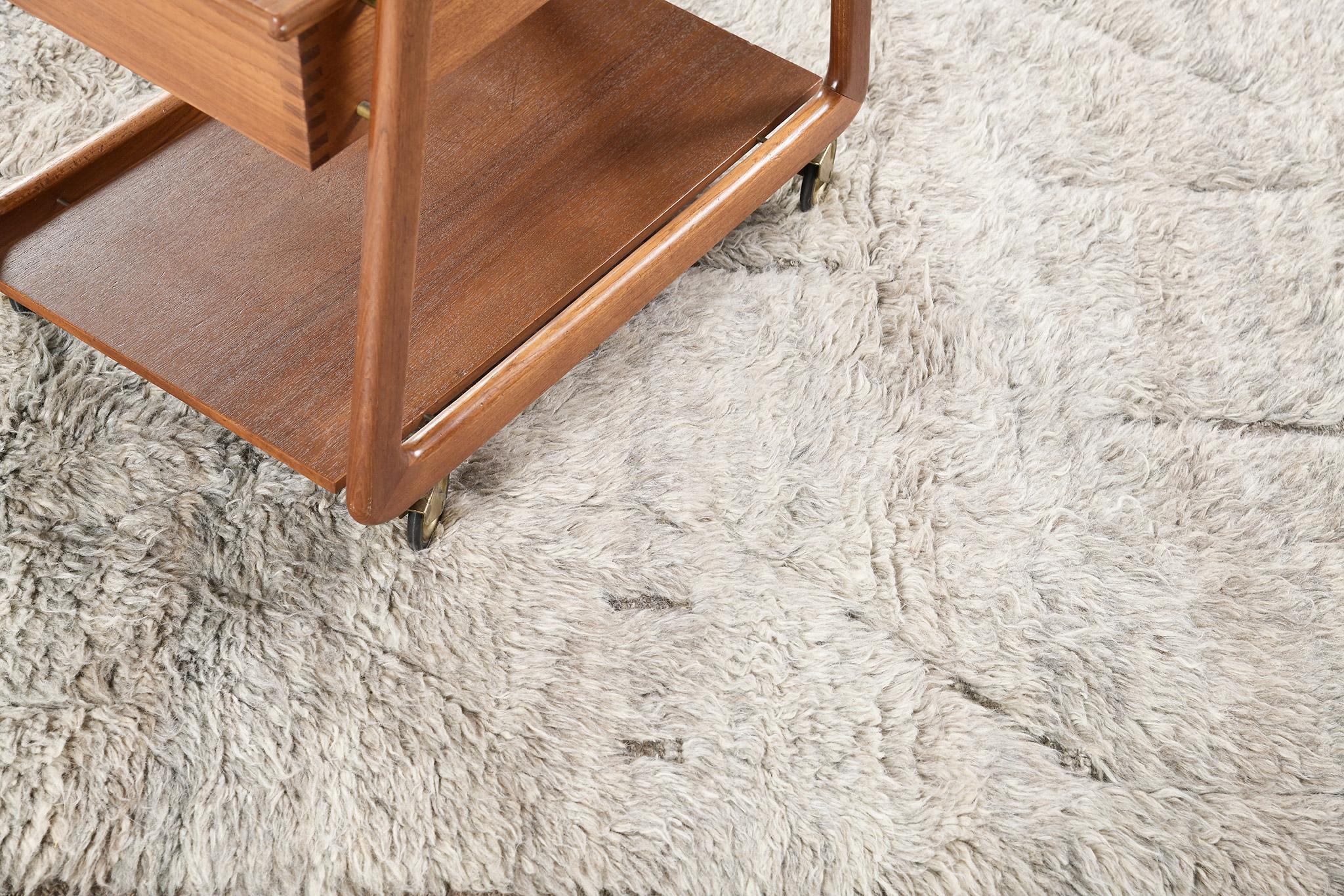 Mehraban Camrus Trail, böhmische Haute Bohemian (Zentralasiatisch) im Angebot