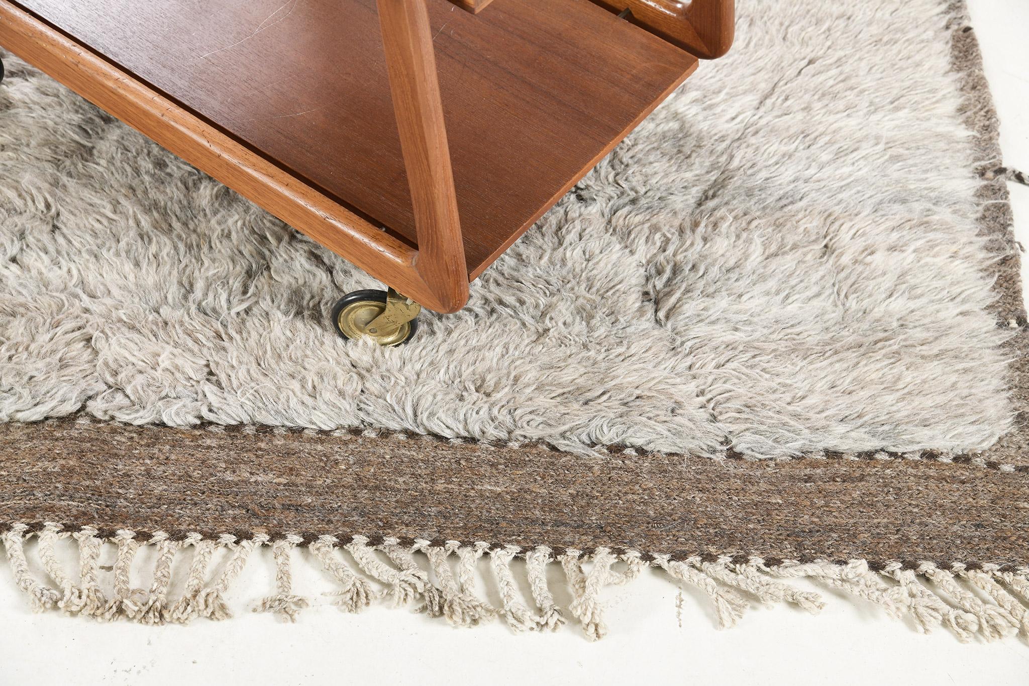 Mehraban Camrus Trail, böhmische Haute Bohemian (Geprägt) im Angebot