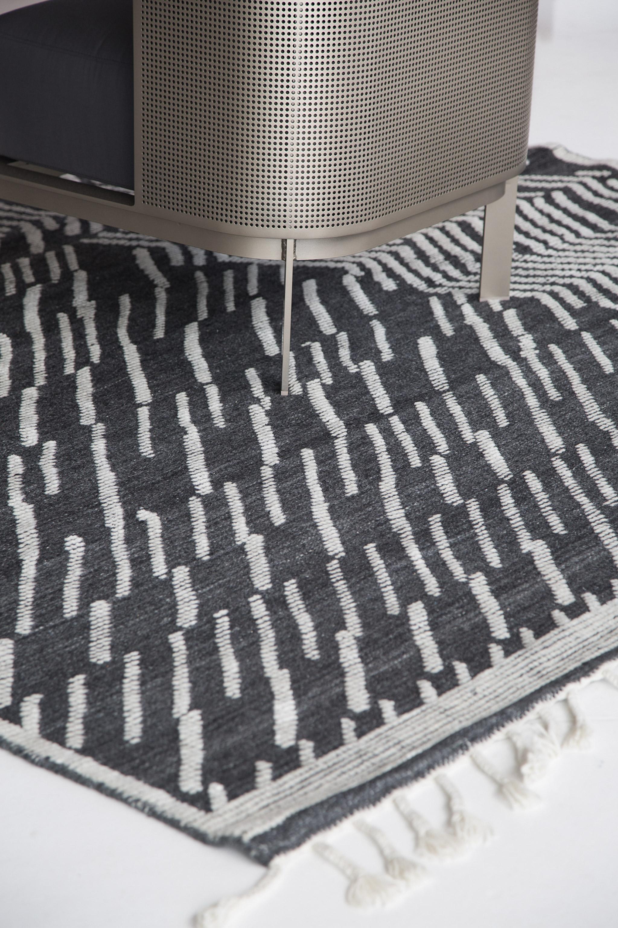 Indiano Mehraban Cavallino, Collezione ZigZigZag in vendita