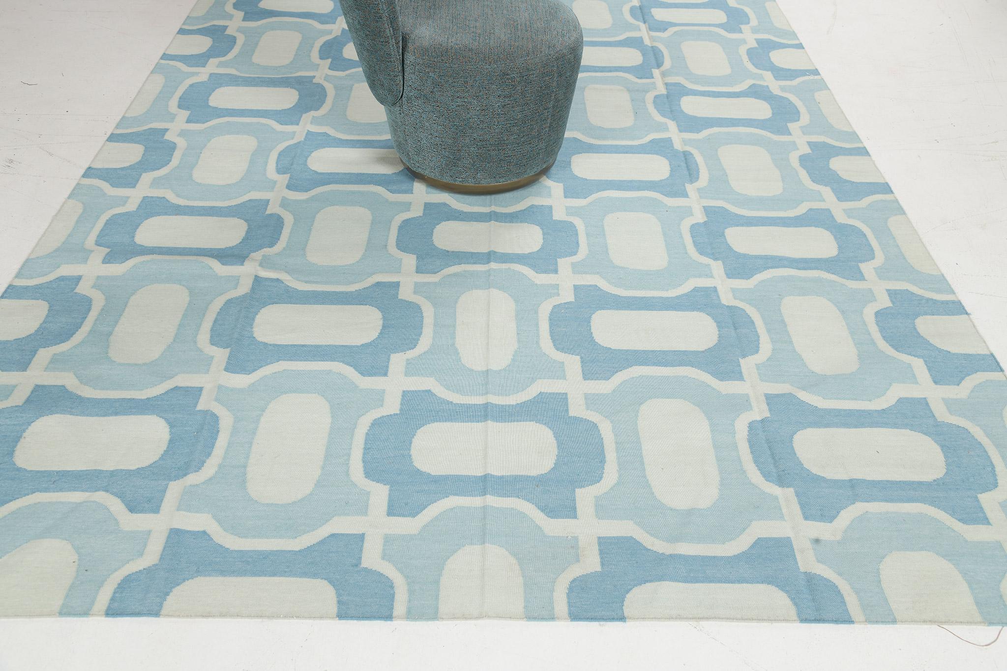 Indian Mehraban Contemporary Flat-Weave Rug Cielo Collection For Sale