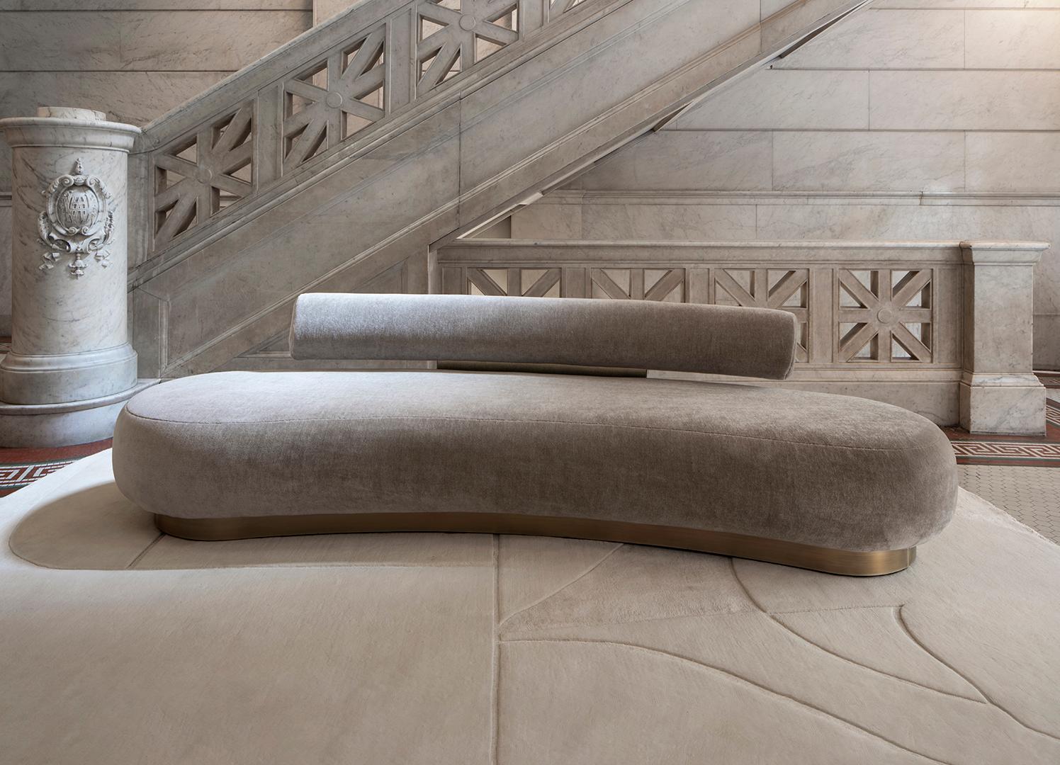 The Claudia Afshar Collection by Claudia Afshar

The gentle curves and silhouette of the human body sparked the vision for this luxurious, oval-shaped rug. With its extreme pile heights that create incredible shadowing and depth, Contour stands