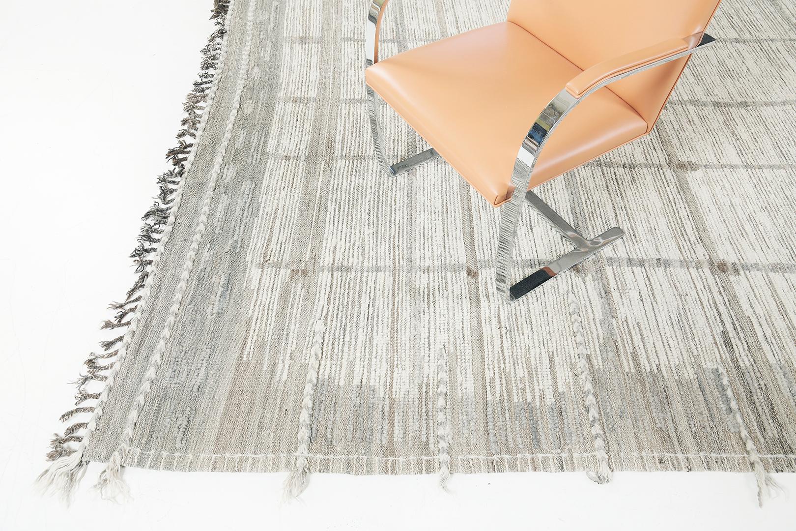 Dassin' est un tissage de poils aux détails impressionnants qui s'intègre parfaitement aux maisons modernes et contemporaines. La texture luxueuse de l'agencement neutre beige et kaki crée une ambiance fascinante et relaxante. La collection Atlas de
