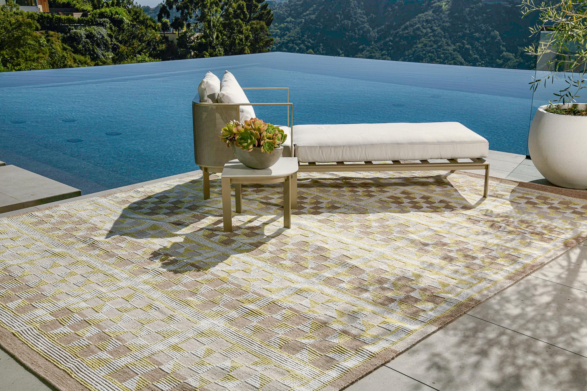 Enjoy the fresh air with Nasim, rugs that work indoors and out.

Rug Number
31424
Size
9' 0