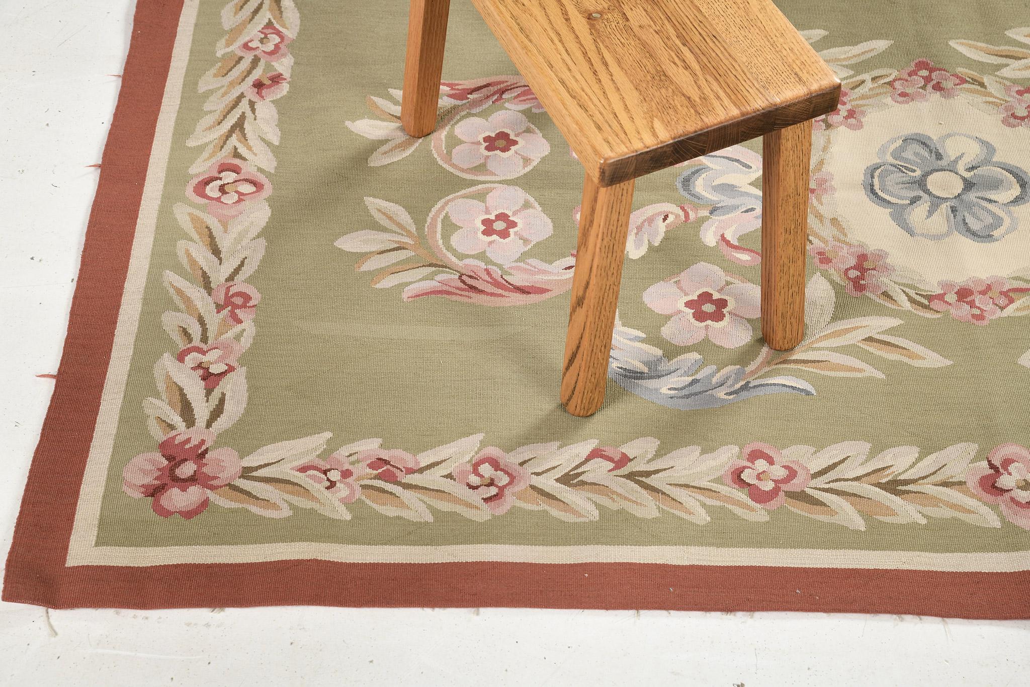 Mehraban French Aubusson Rug In New Condition For Sale In WEST HOLLYWOOD, CA