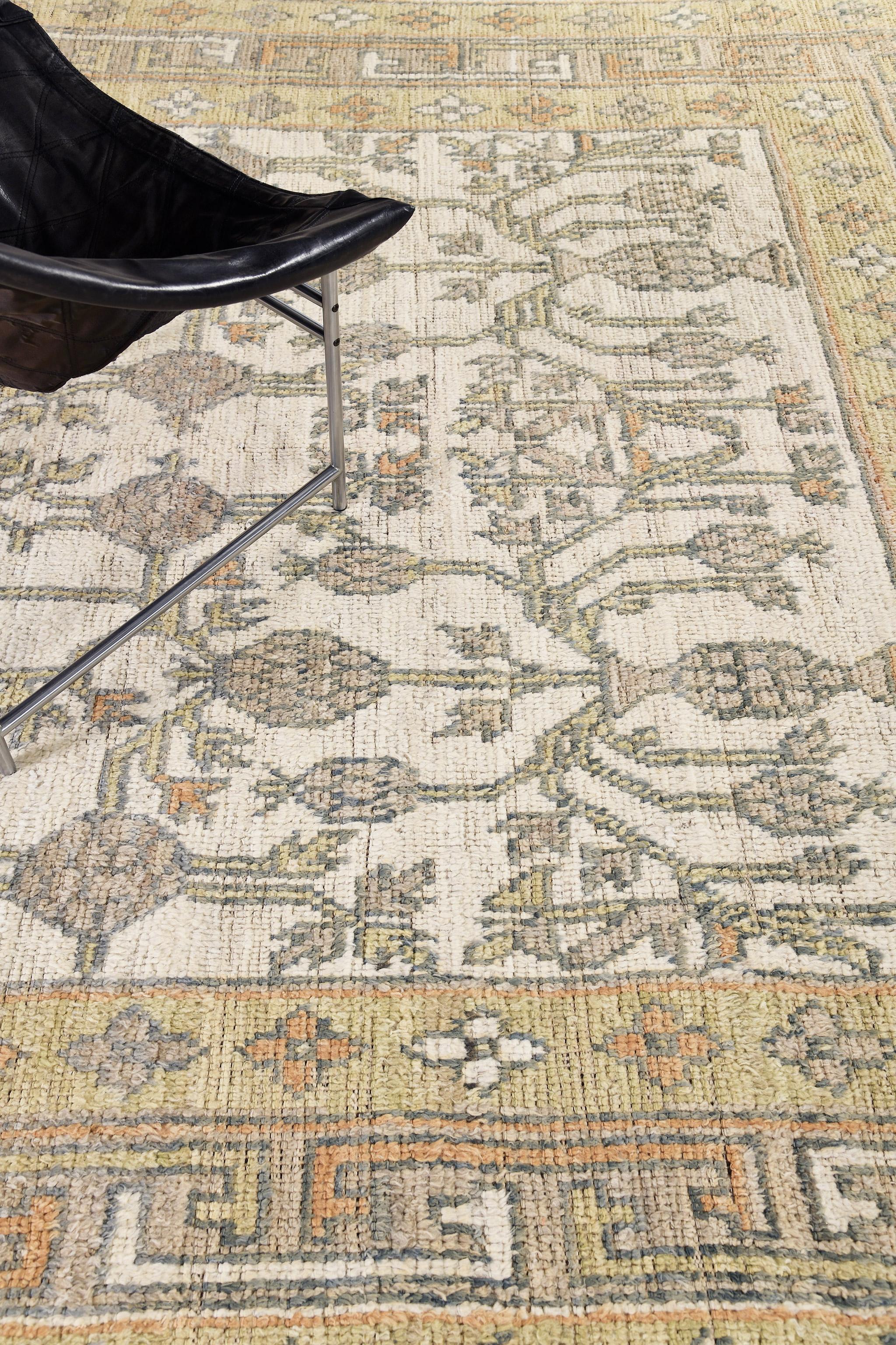 Centroasiatico Mehraban Gulnar, Collezione Domicilio in vendita