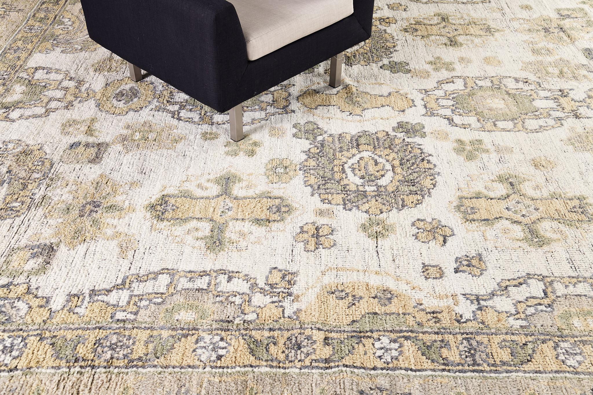 Rug Number
31179
Size
12' 7