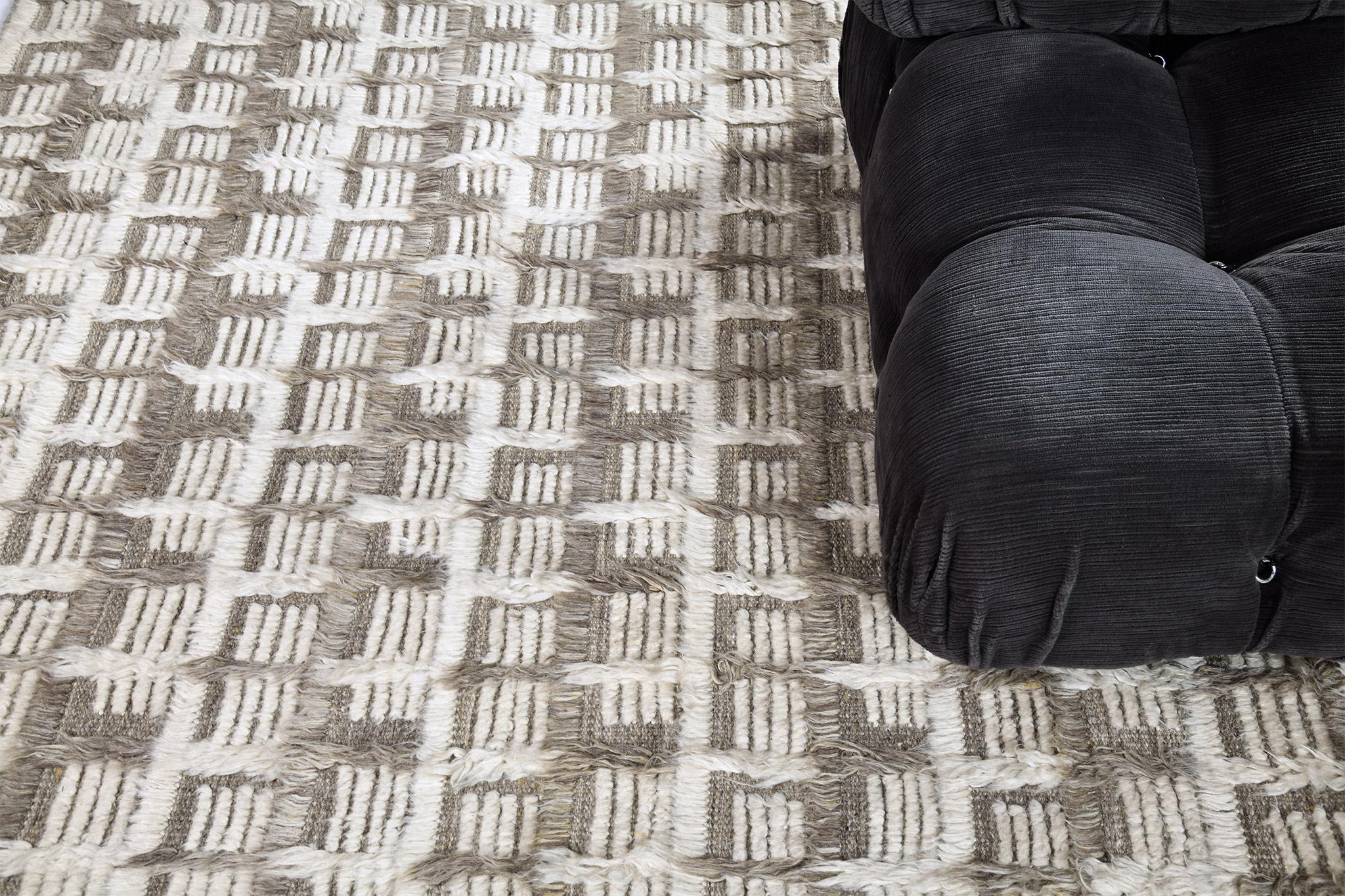 Mehraban Hanin, Collezione Sahara In condizioni Nuovo in vendita a WEST HOLLYWOOD, CA