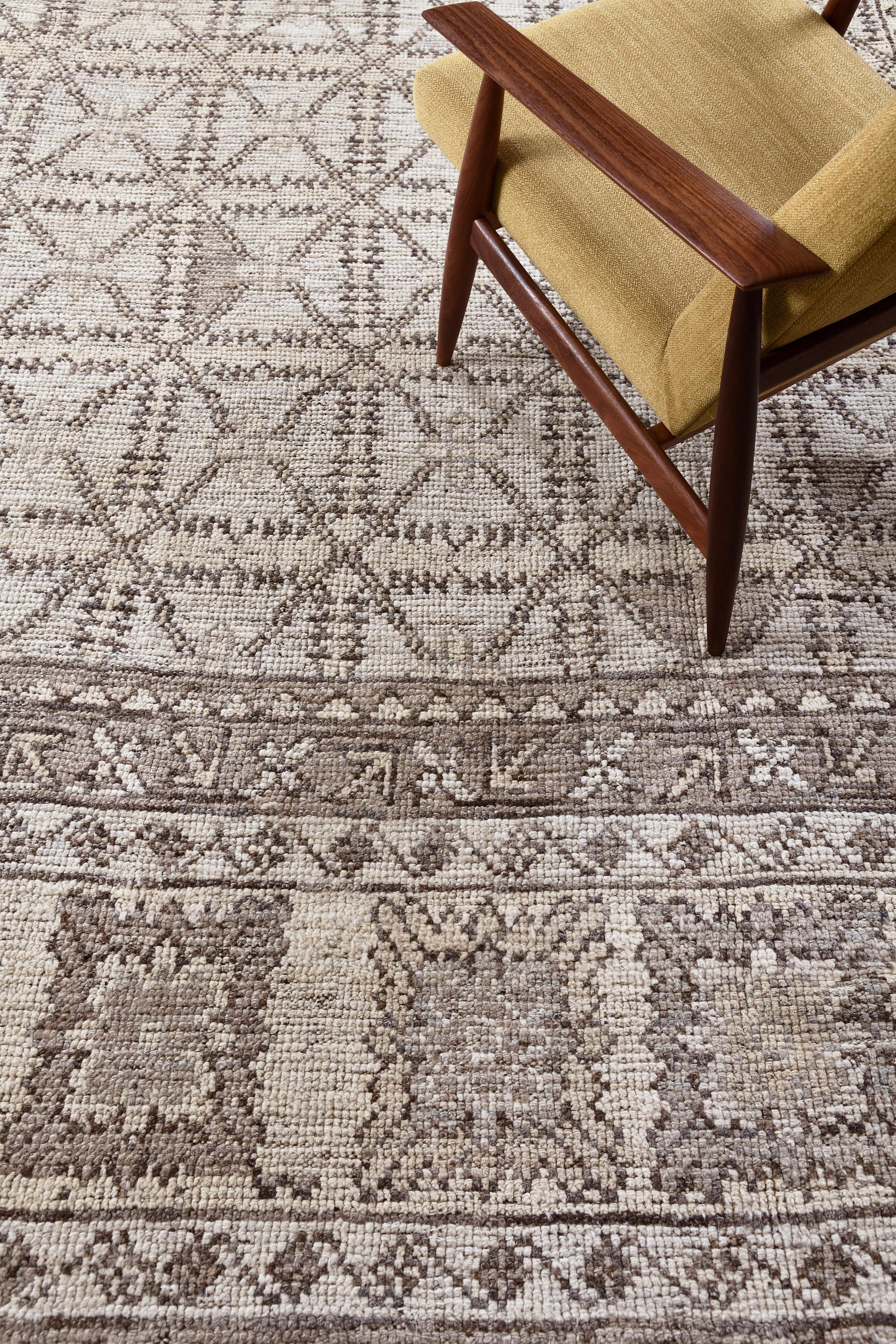 Mehraban Hazar, Domicile-Kollektion (Zentralasiatisch) im Angebot