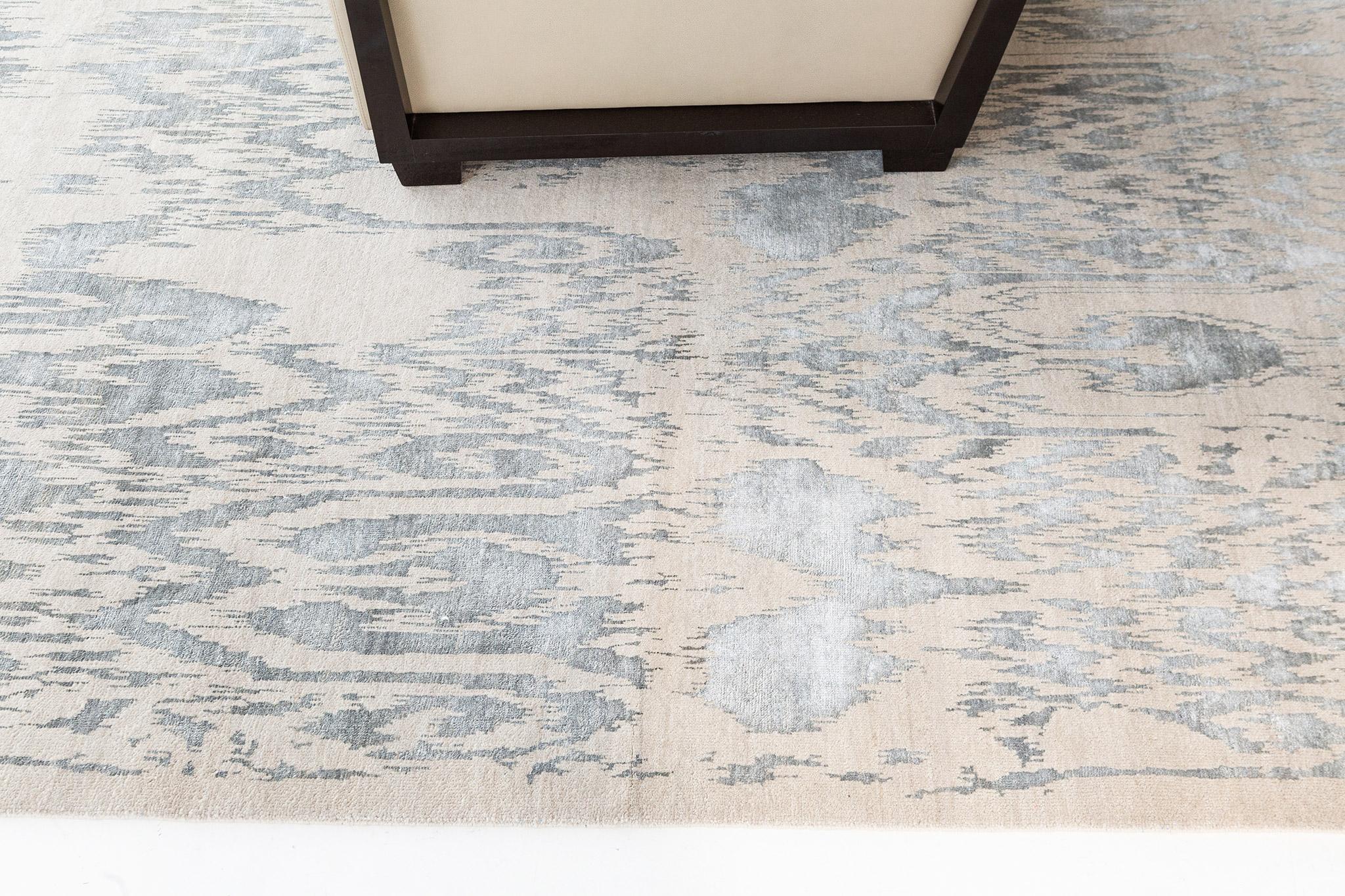 Mehraban Ikat Design Teppich Oshima (Indisch) im Angebot