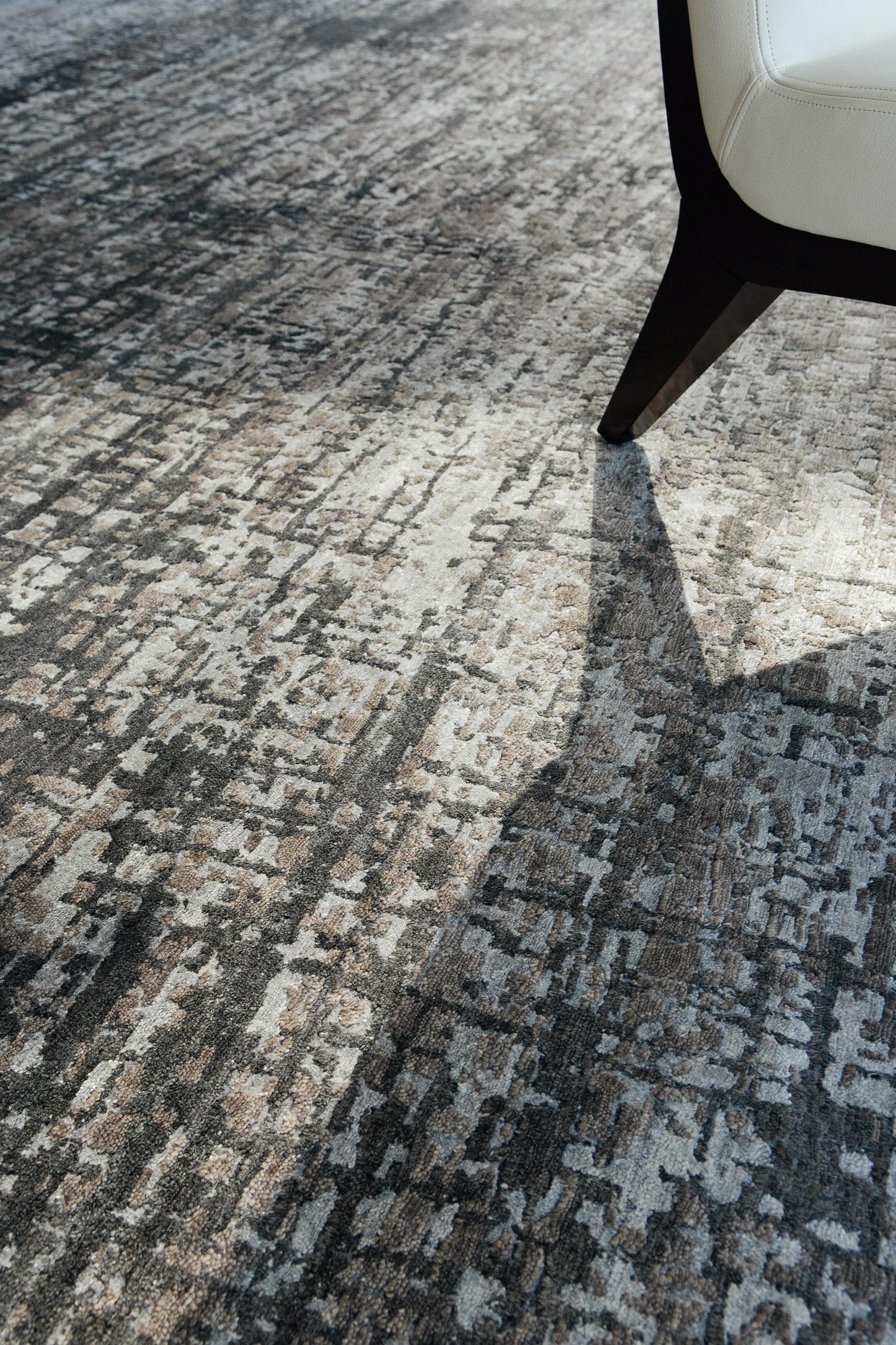 Indiano Mehraban Kisasa, Collezione Elan in vendita