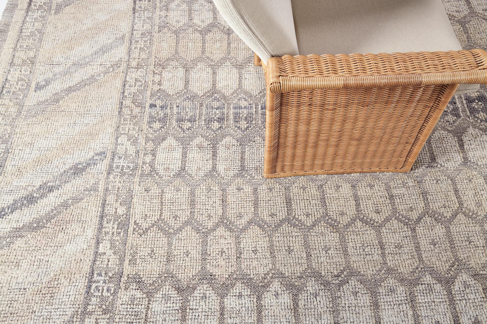 Annodato a mano Mehraban Koshake, Domicile Collection in vendita