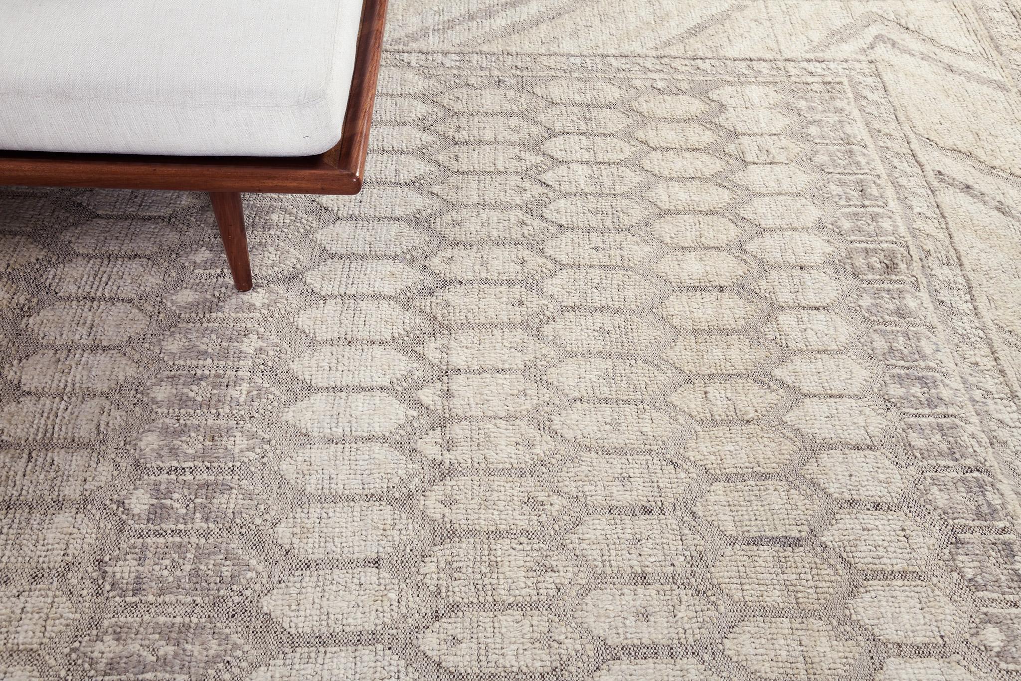 Mehraban Koshake, Domicile Collection In condizioni Nuovo in vendita a WEST HOLLYWOOD, CA