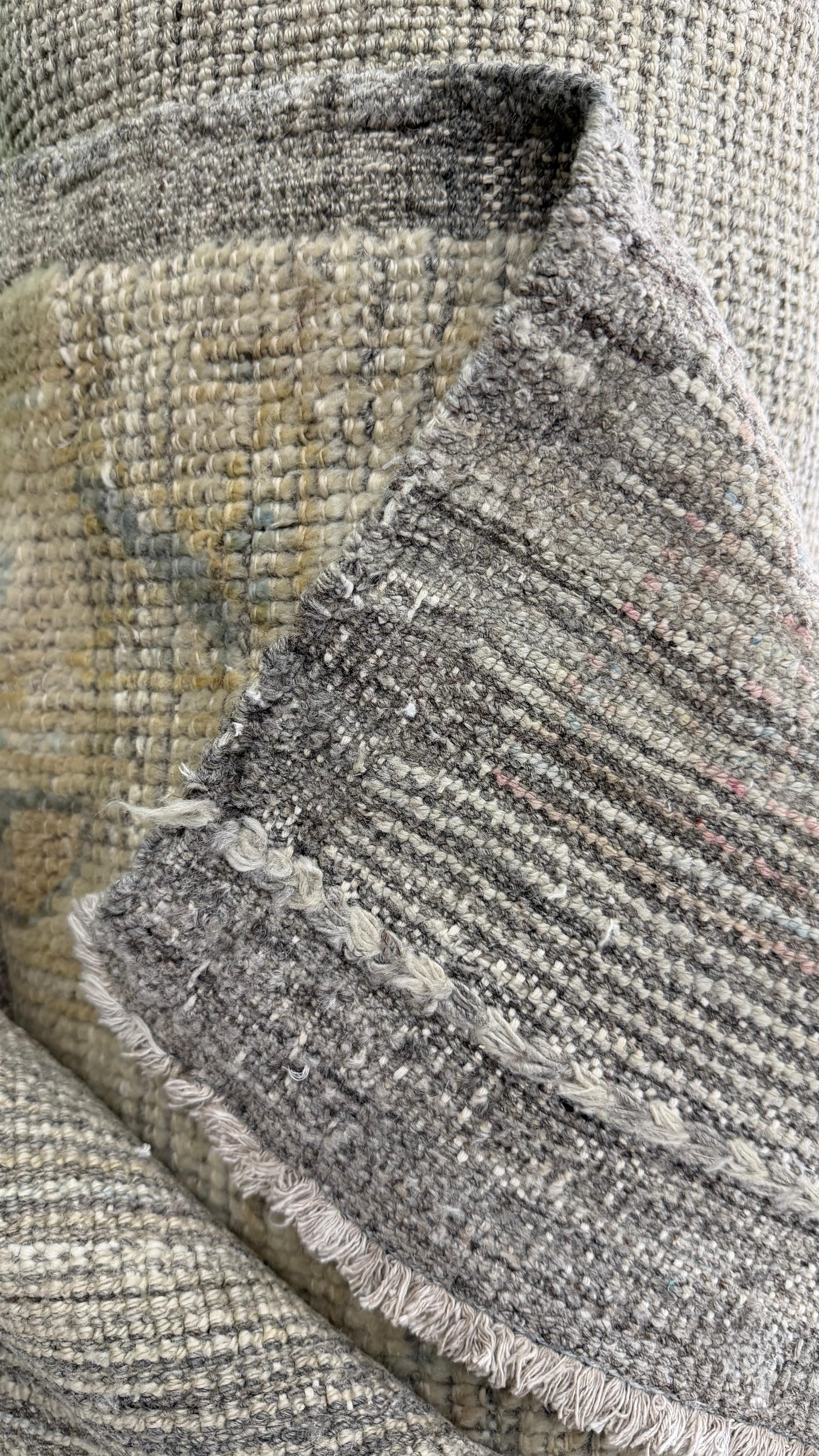 Mehraban Ladbouri, Domicile-Kollektion, Jahreszeiten im Angebot 5