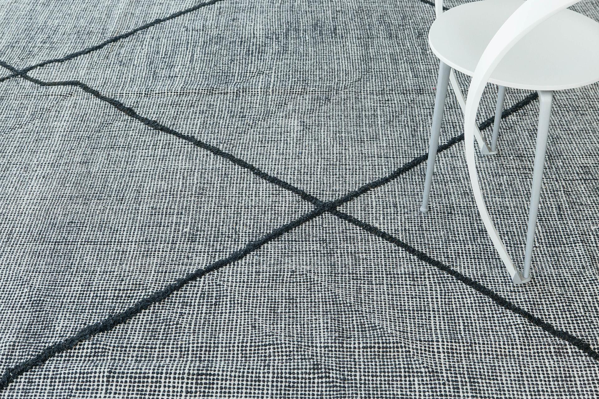 Lana Mehraban Leste, Collezione Atlas in vendita
