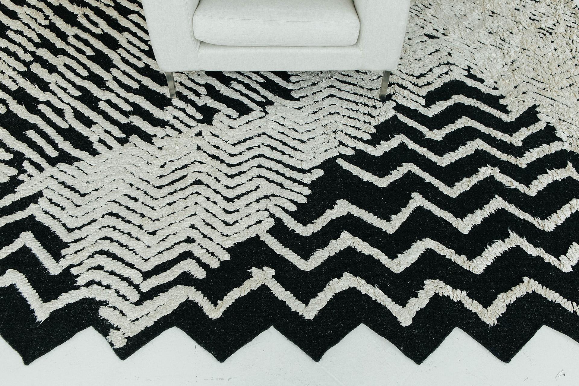 Contemporary Mehraban Lido, ZigZigZag Collection For Sale