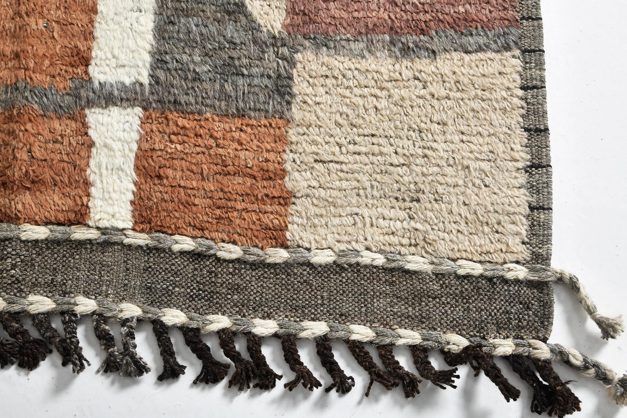 Lijzara' is a multicolored luxurious wool masterpiece. Its weaving of vibrant colors into irregular shapes and its timeless design elements is what makes the Atlas Collection so unique and sought after. Mehraban's Atlas collection is noted for their