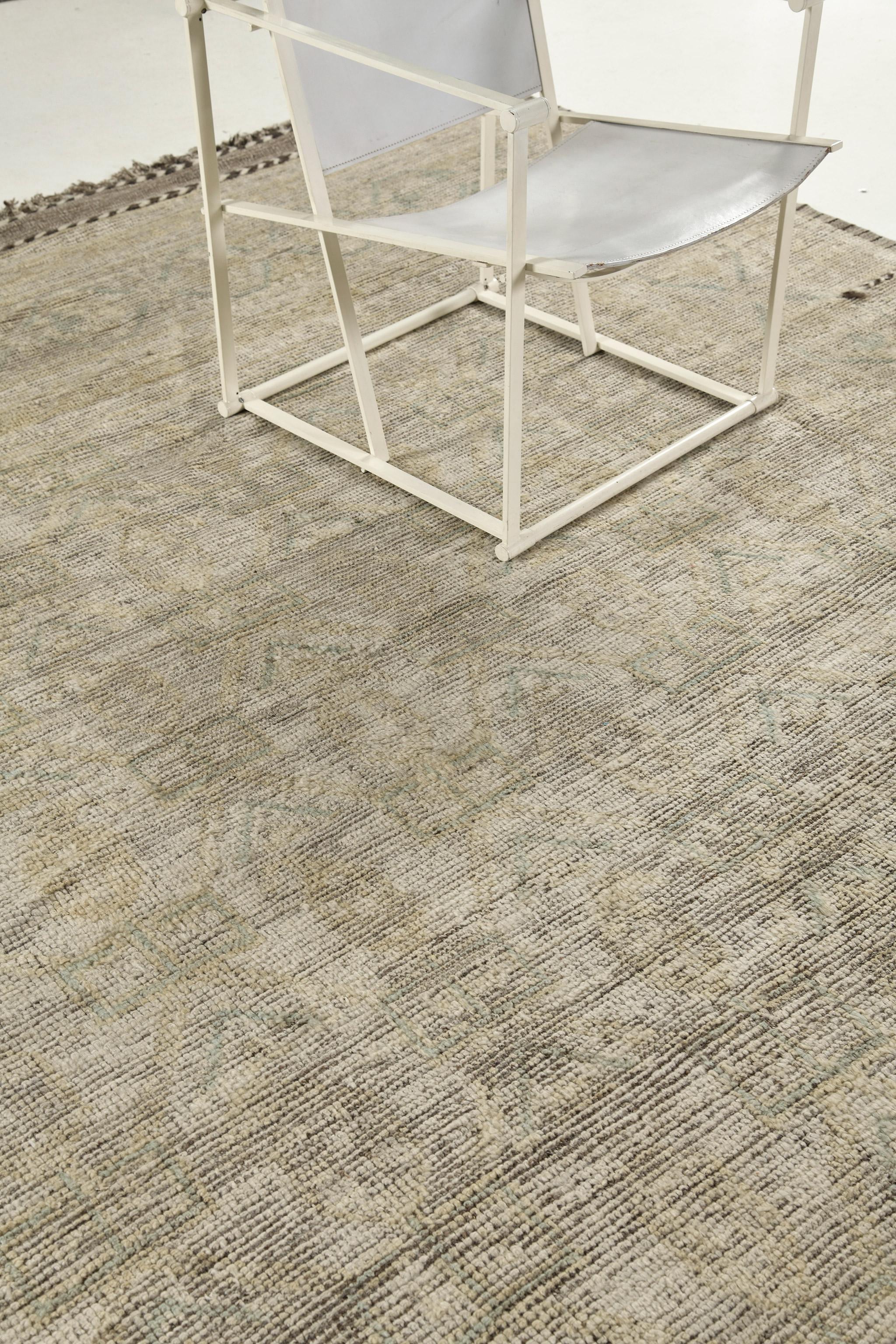This elegant Malayer revival has a minimalist cozy design. A most sought after homey beige in colour perfectly highlights the rug’s distinct sophistication. An exceptional rug that is a perfect fit to a wide range of interiors.

Rug Number