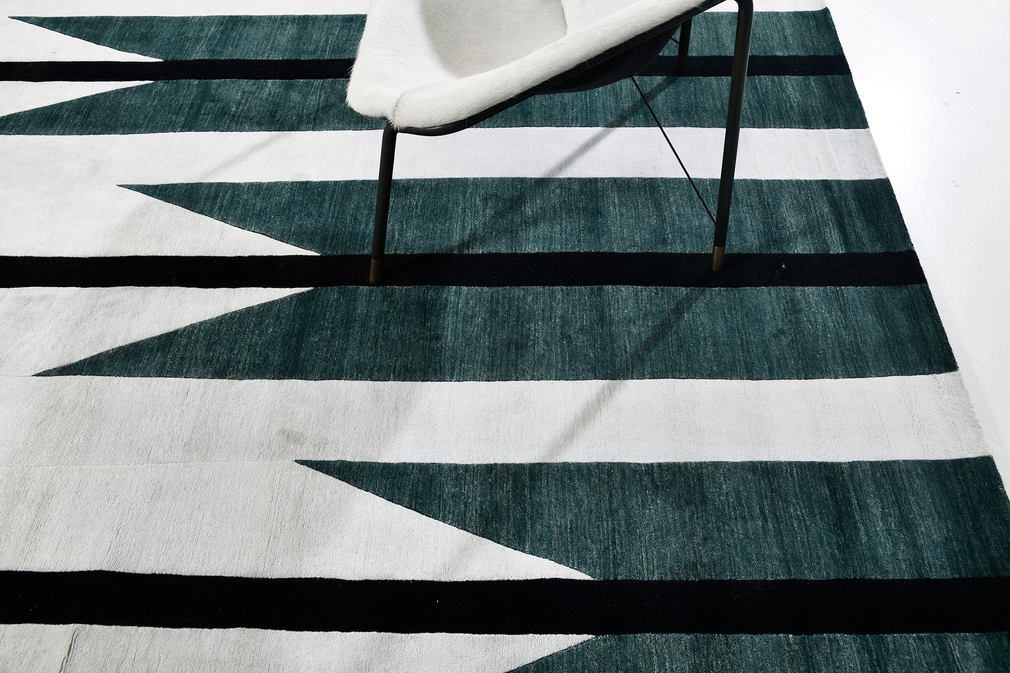 Rug Number
31849
Size
9' 3