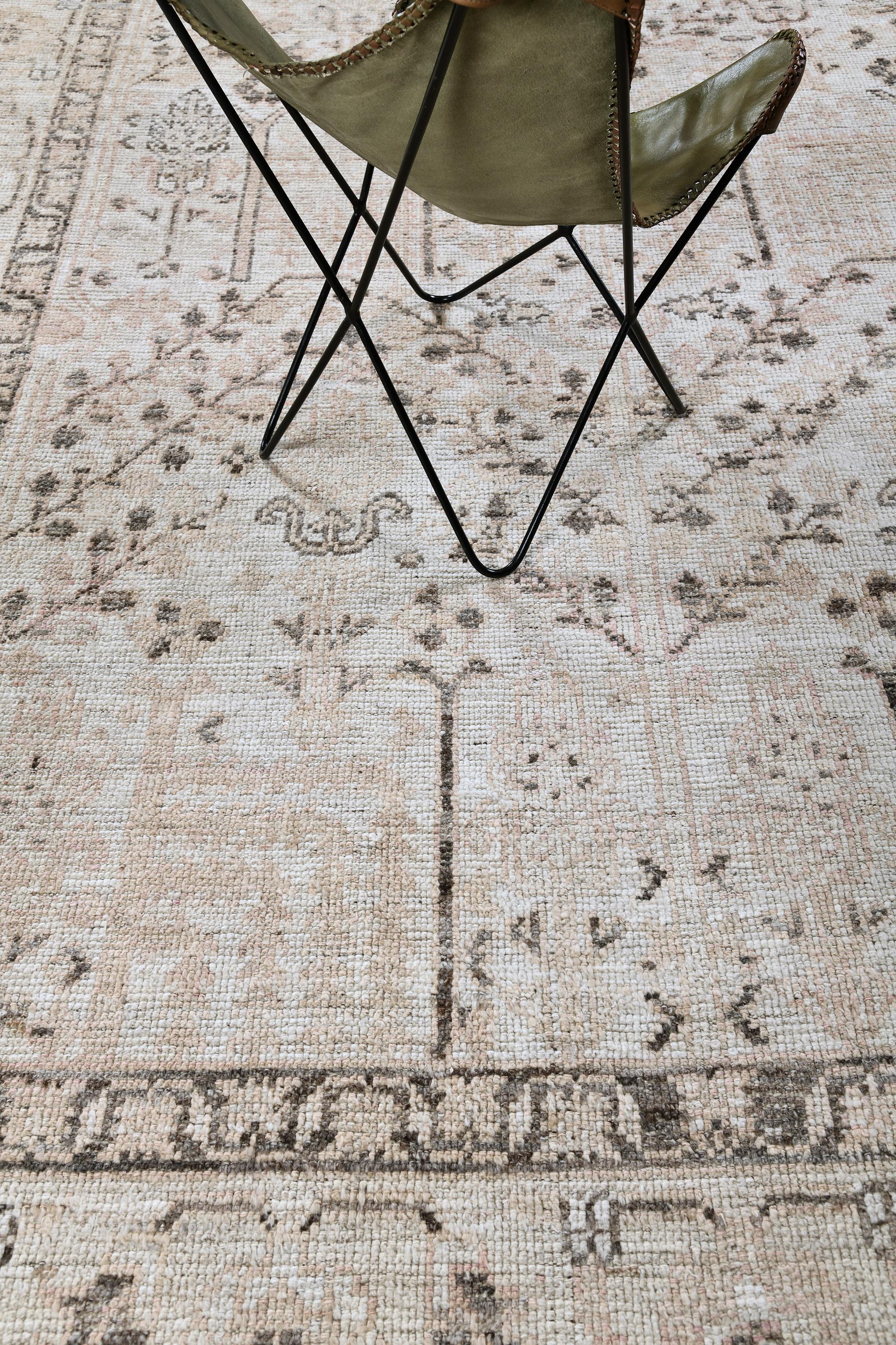 Mehraban Minoo, Domicile Collection For Sale 7