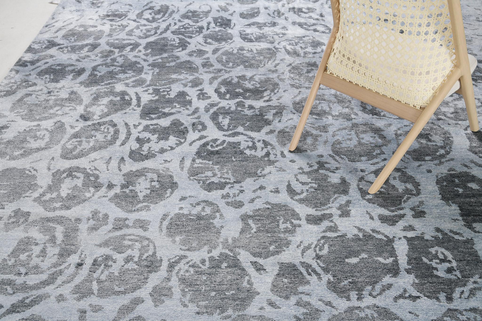 Mehraban Rugs, Tappeto in seta di bambù dal design moderno A1909 in vendita 7