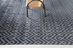 Mehraban Rugs, Tappeto di seta di bambù dal design moderno Devi