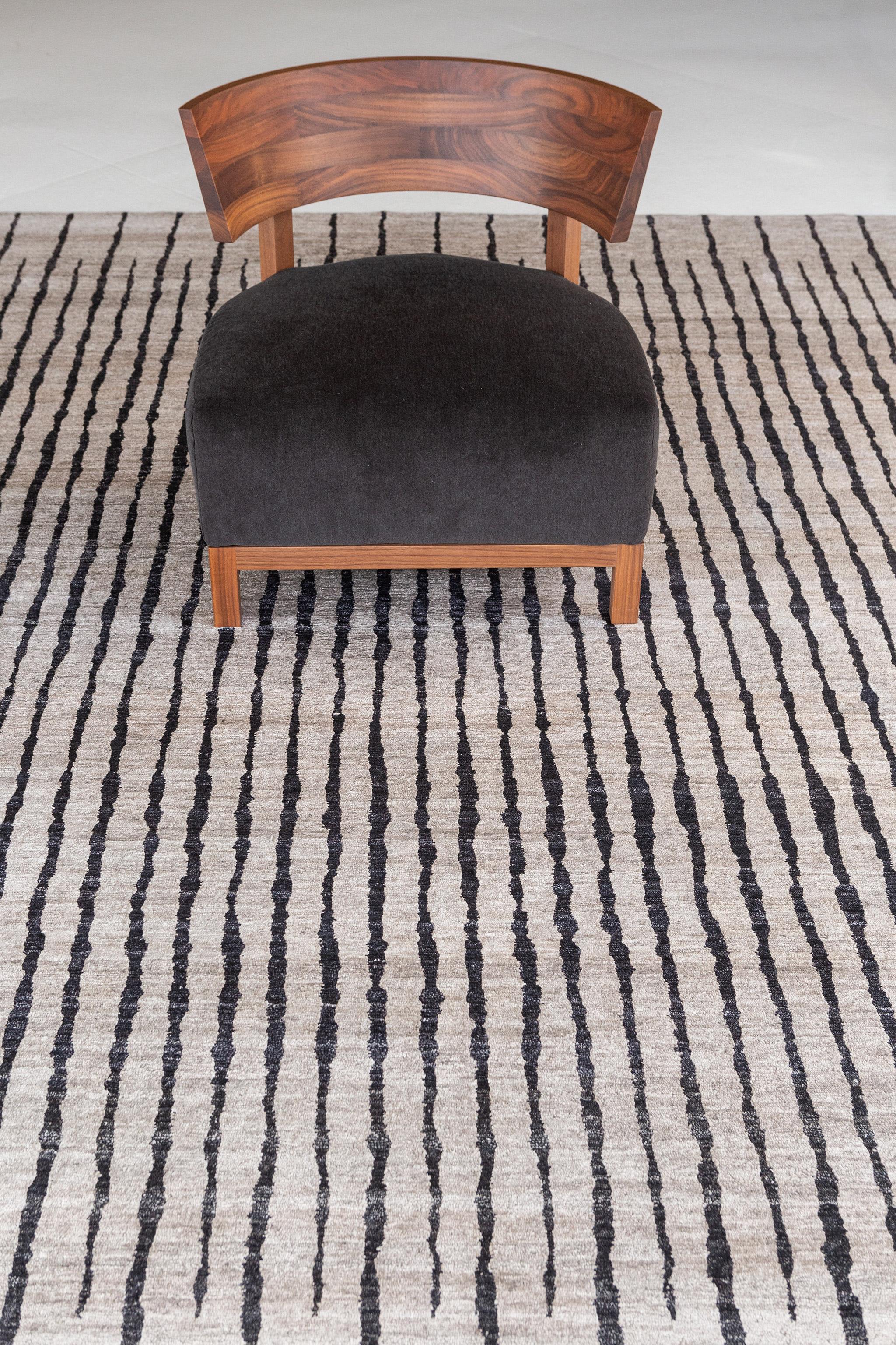 Mehraban Rugs Linea in seta di bambù dal design moderno in vendita 1