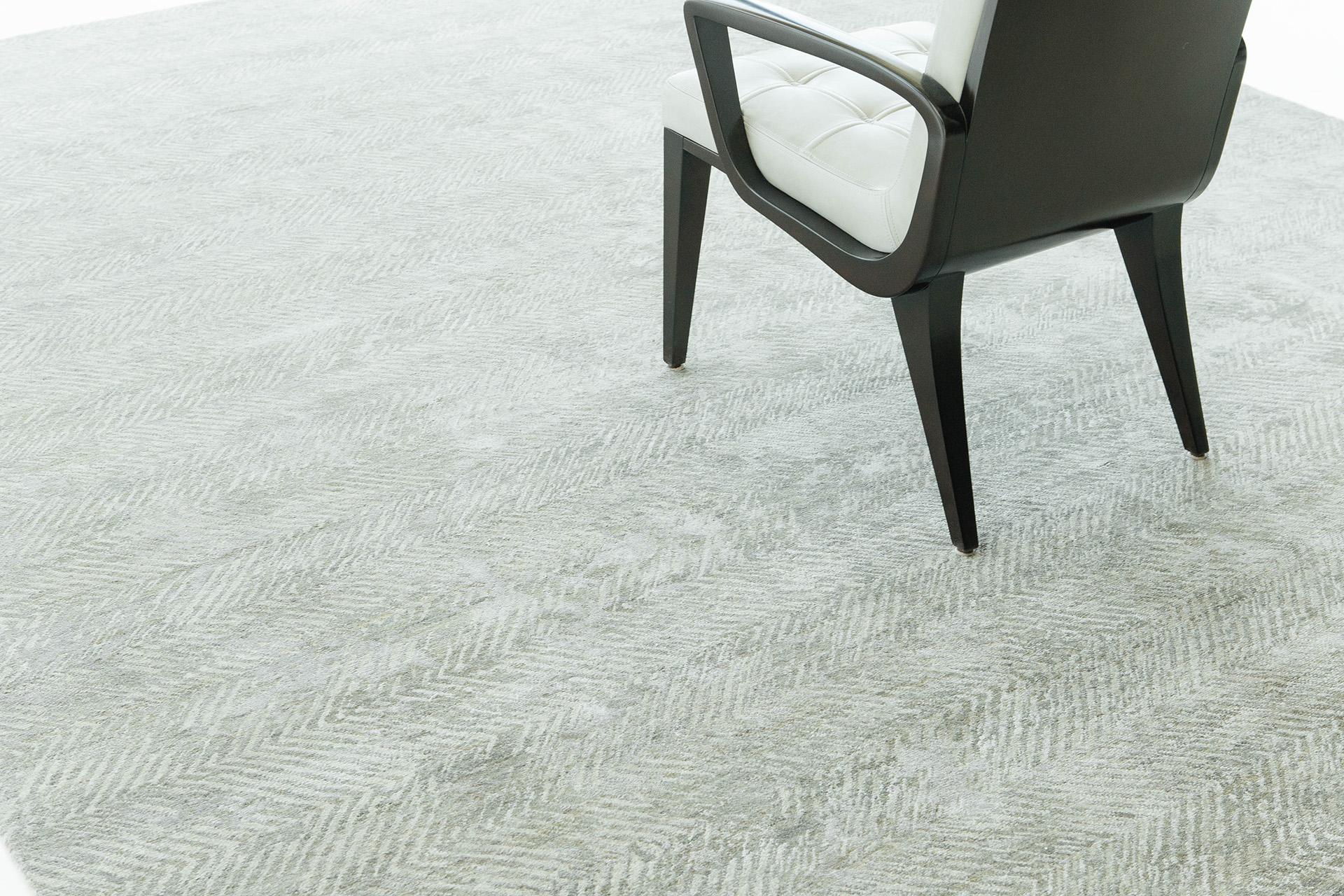 Mehraban Modern Design Mezzo Kollektion Teppich aus Wolle und Seide mit Prägung ESK470 im Angebot 1