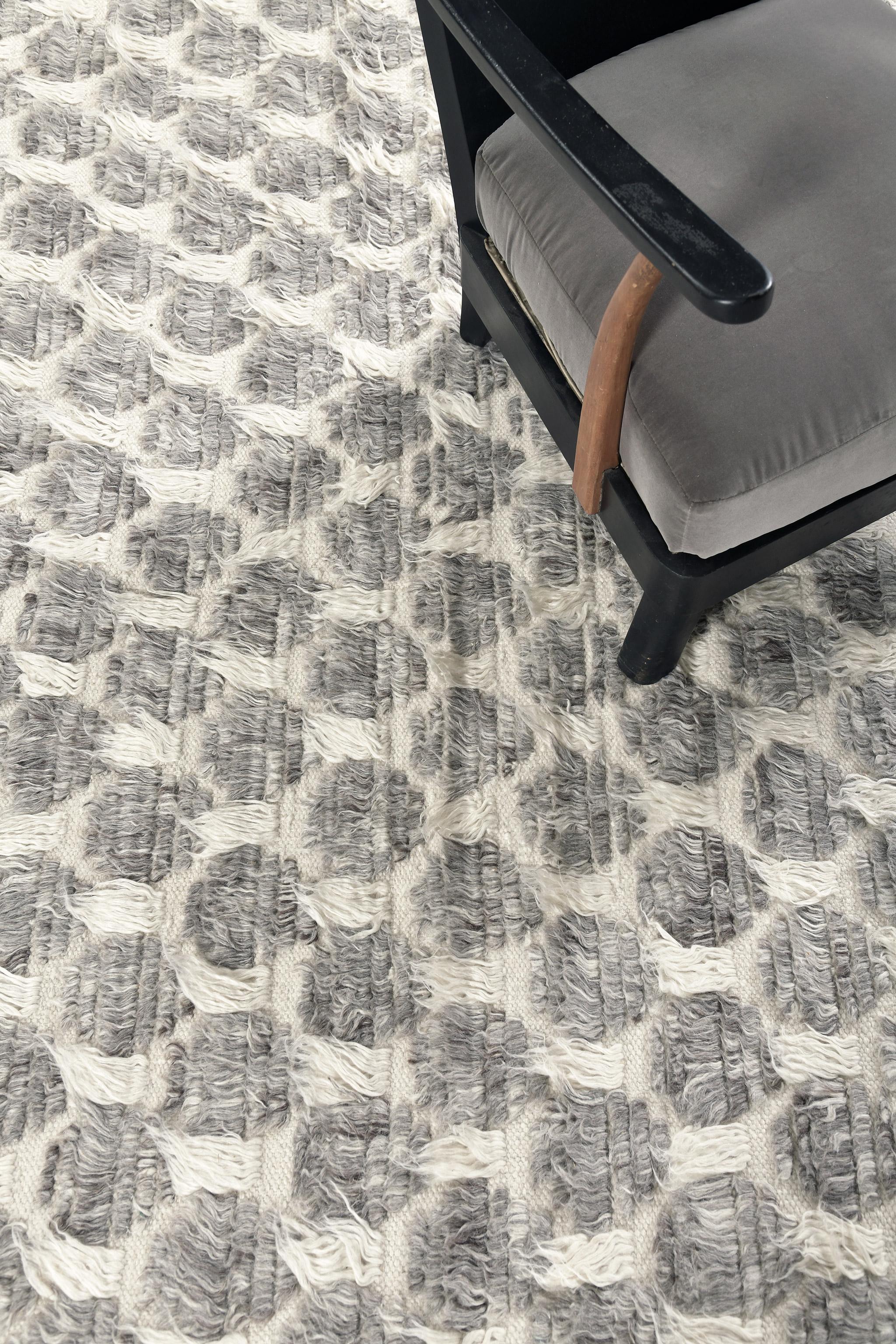 Mehraban Nami, Colección Sahara En relieve en venta