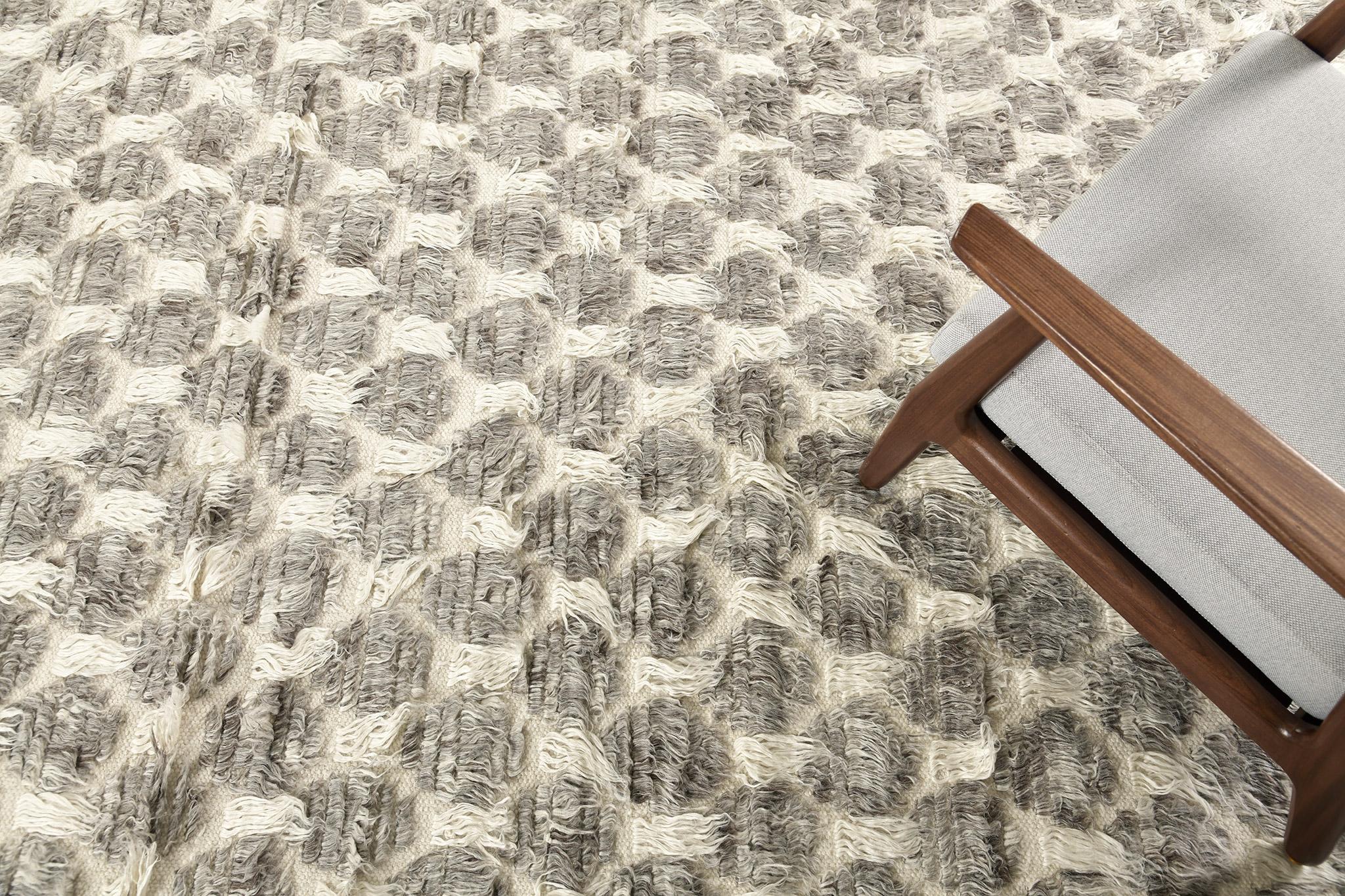 Mehraban Nami, Collezione Sahara In condizioni Nuovo in vendita a WEST HOLLYWOOD, CA