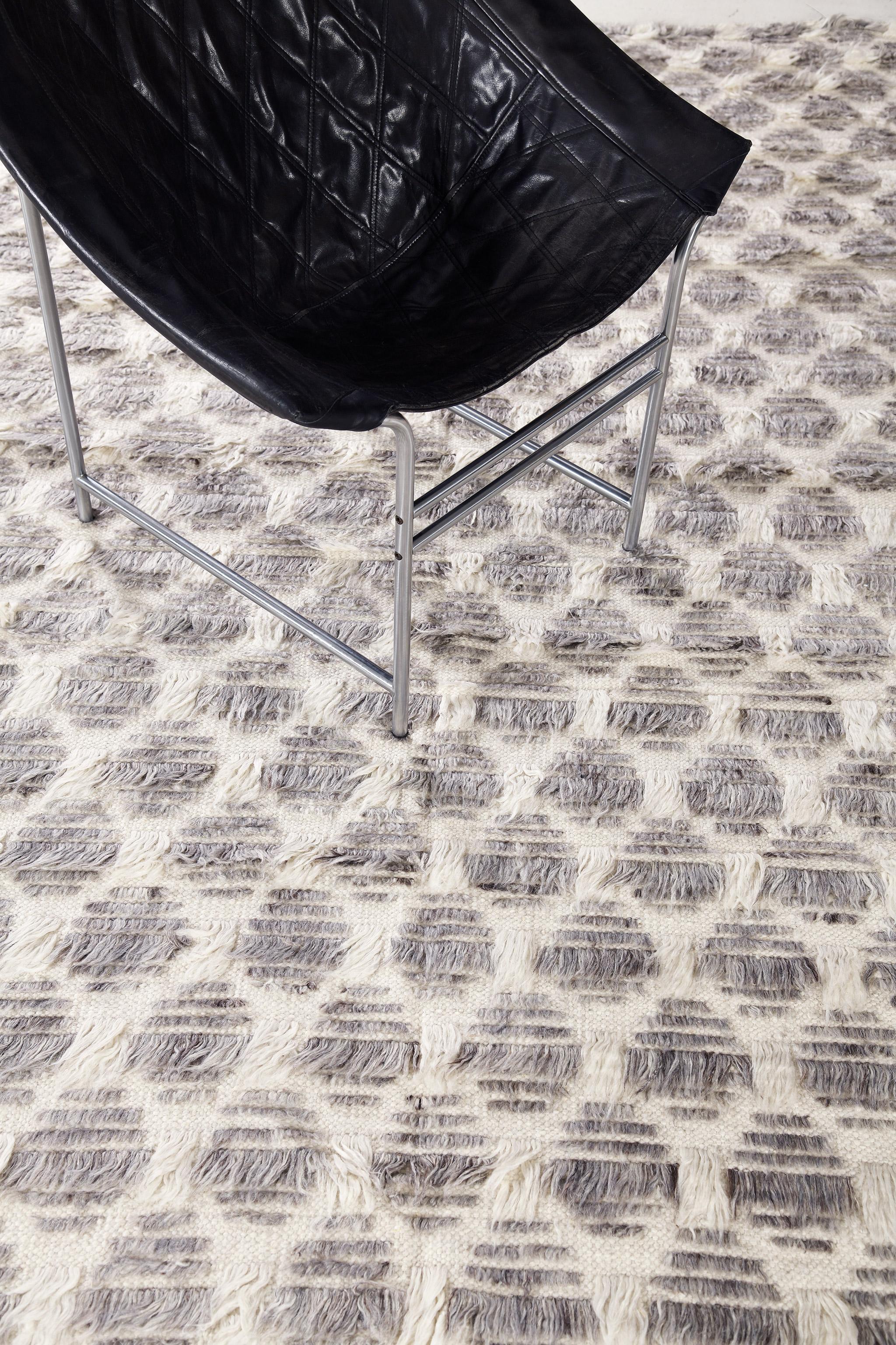 Laine Mehraban Nami, collection Sahara en vente