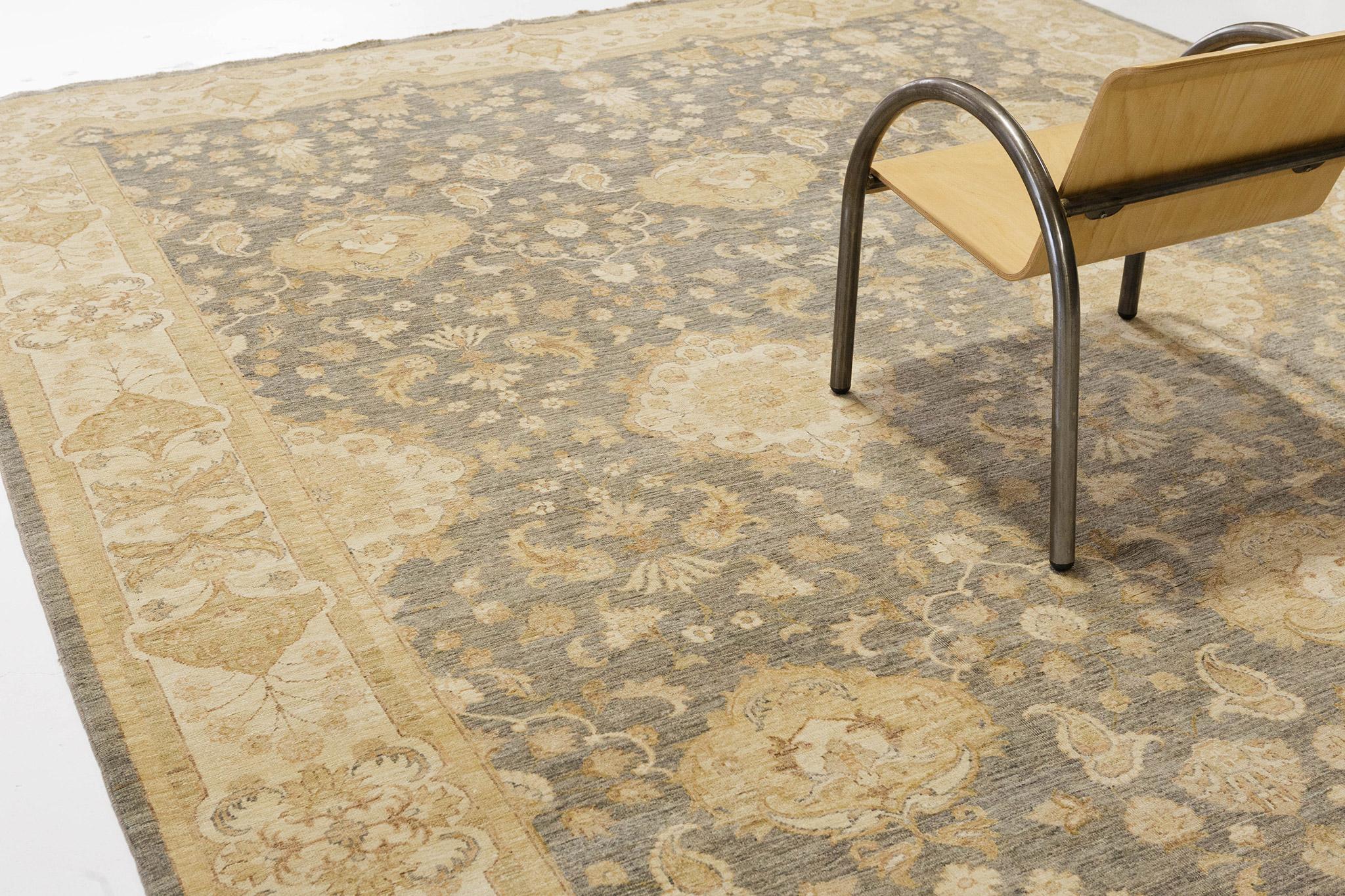 Afghano Mehraban Rugs a tintura naturale Amritsar Design Collection Bliss D5544 in vendita