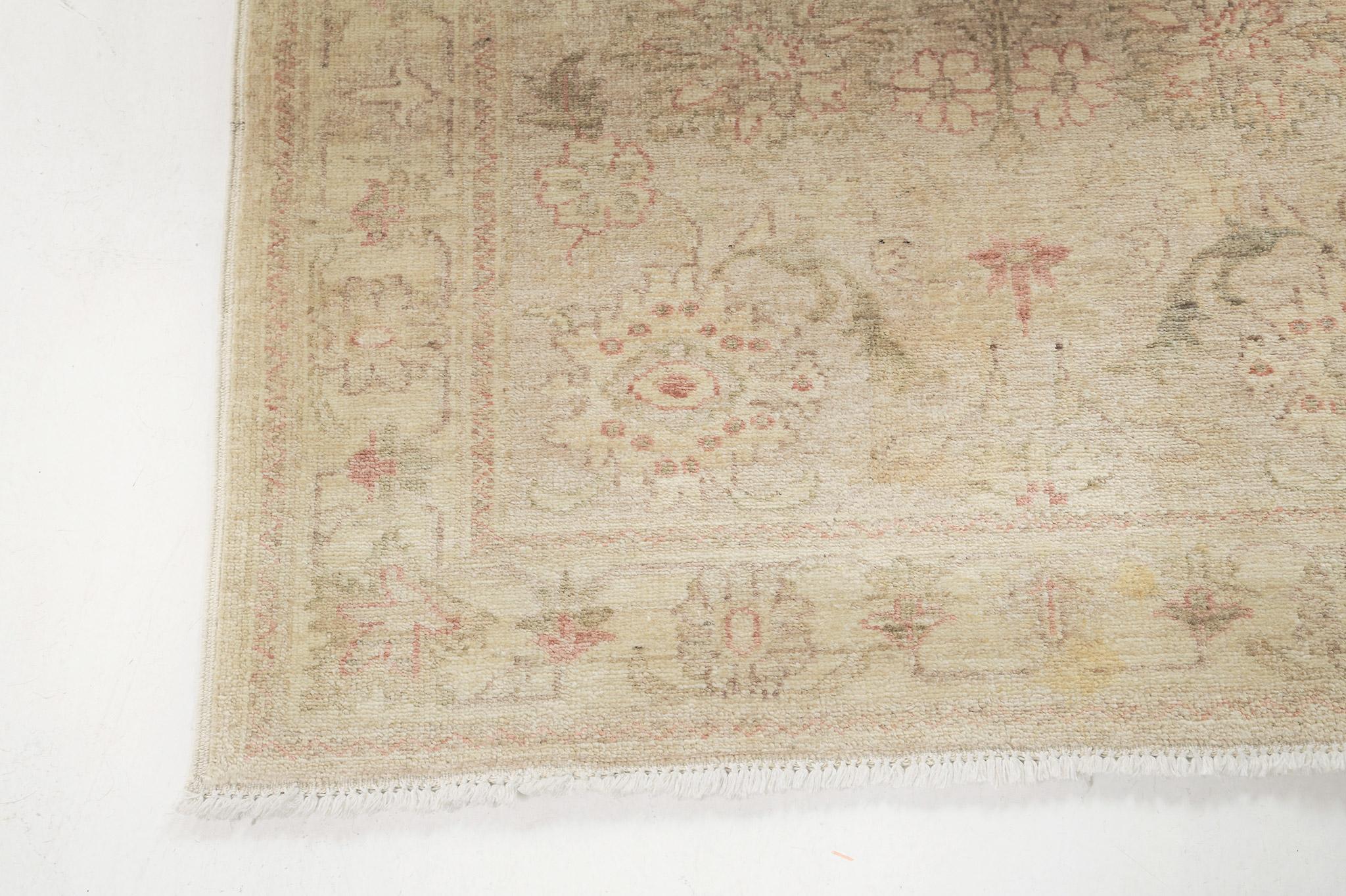 Tapis néo- sultanabad ancien Mehraban teinté naturellement Neuf - En vente à WEST HOLLYWOOD, CA